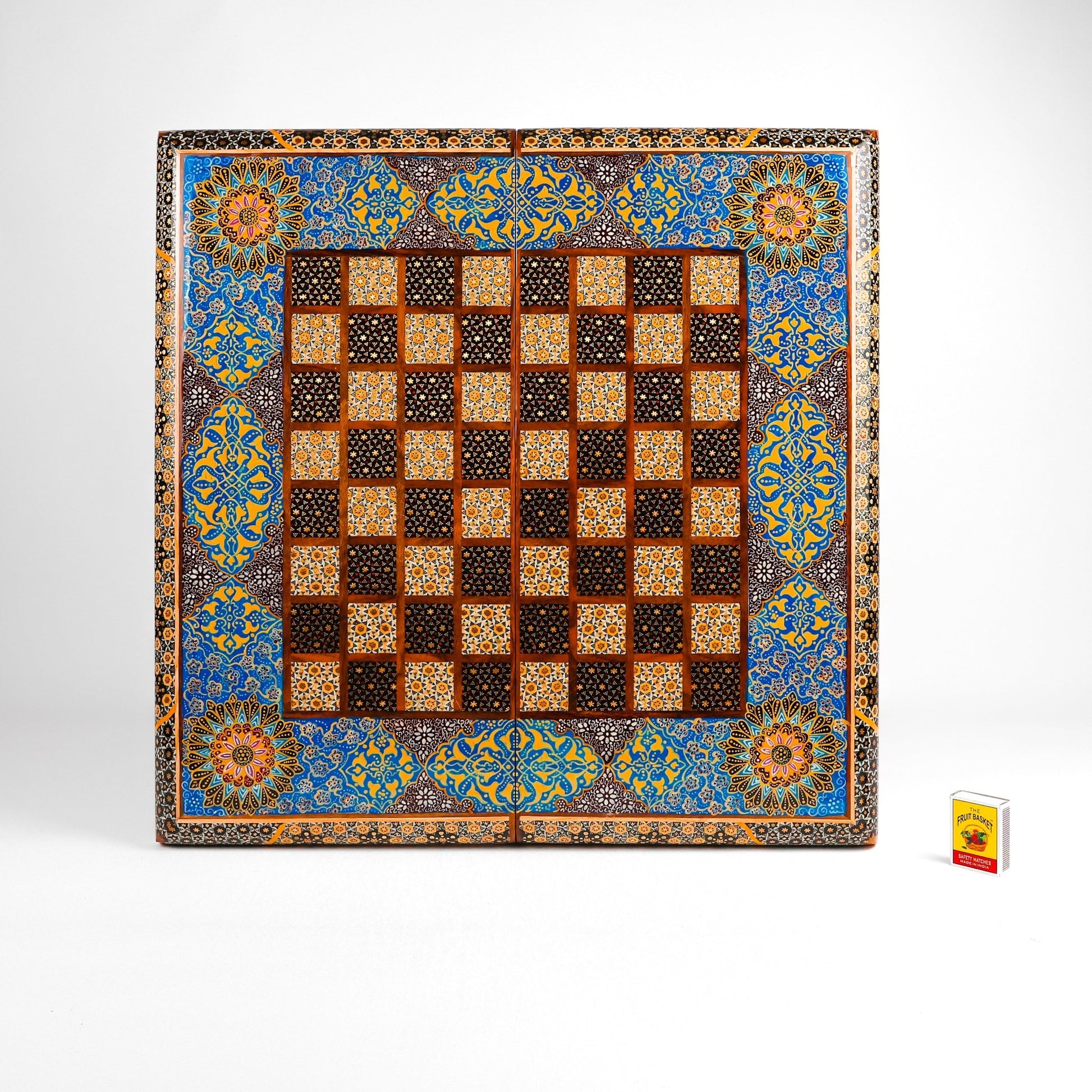 Chess Board - Size 50 - Shell Design - Rounded Edge - 04 - Meraas Gallery