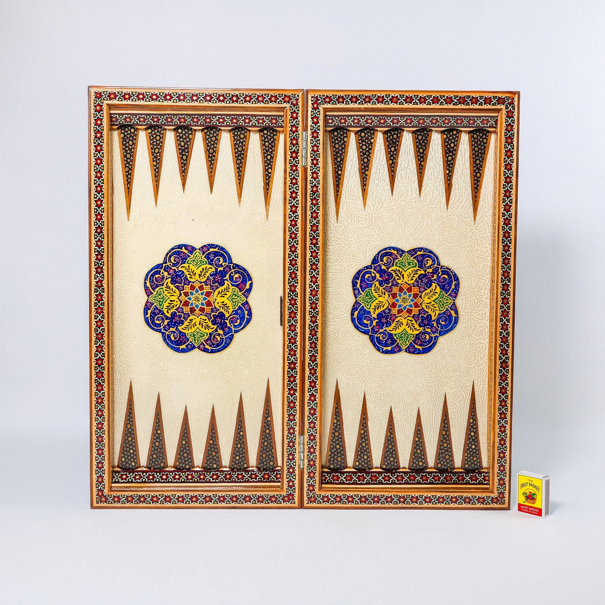 Chess Board - Size 50 - Shell Design - Rounded Edge - 09 - Meraas Gallery