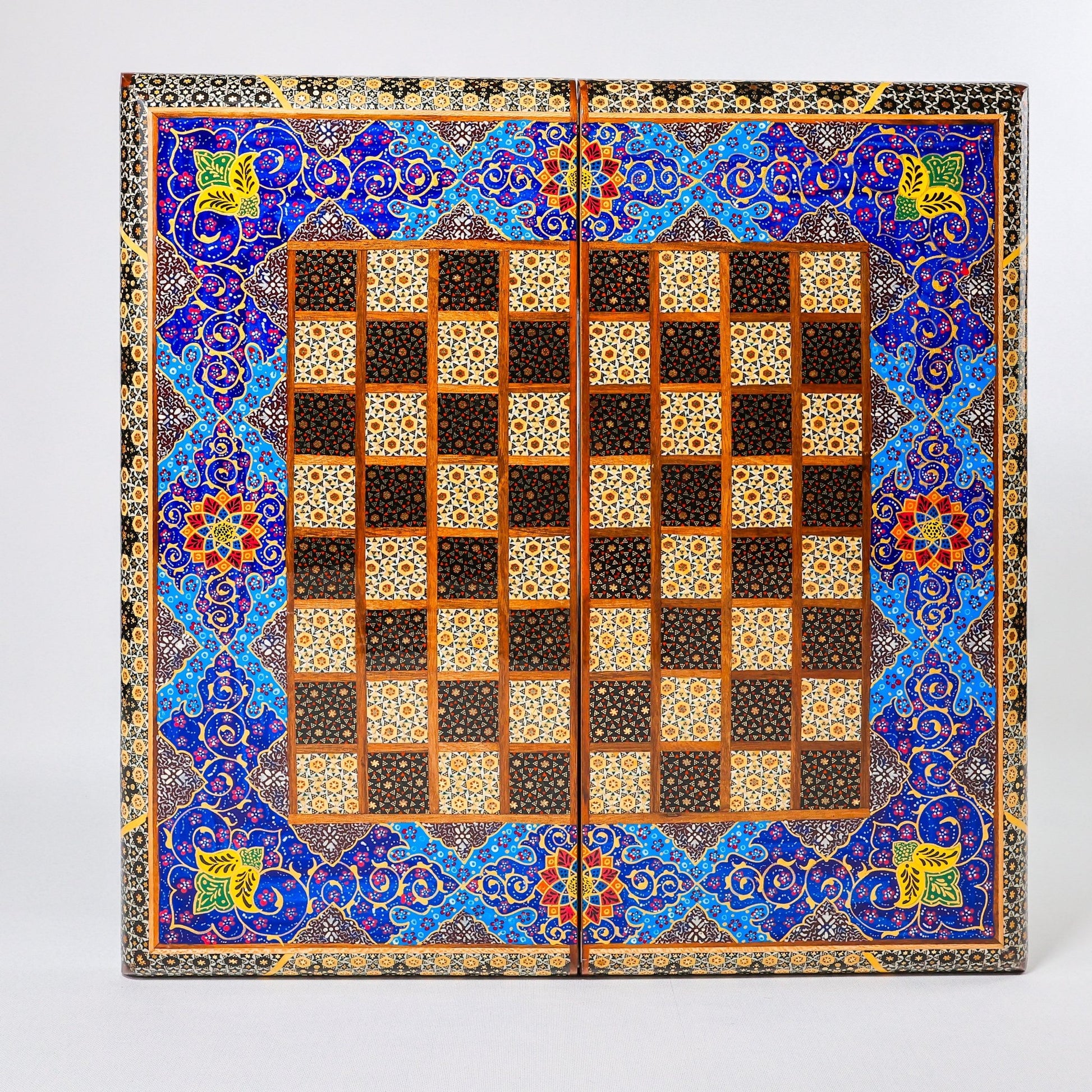 Chess Board - Size 50 - Shell Design - Rounded Edge - 09 - Meraas Gallery