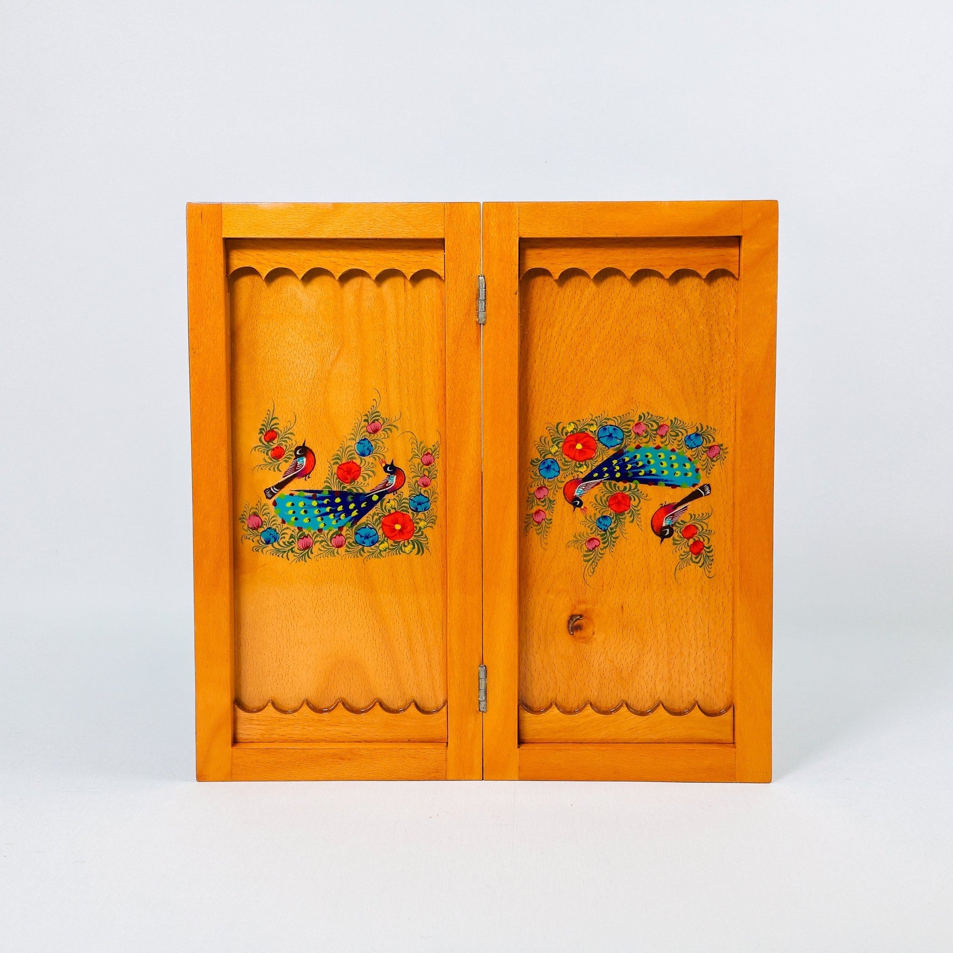 Chess Board - Size 35 - Beechwood Interio 4 - Meraas Gallery