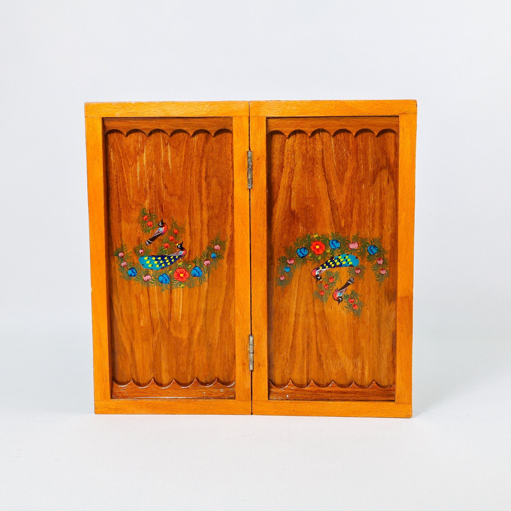 Chess Board - Size 35 - Beechwood Interio 6 - Meraas Gallery