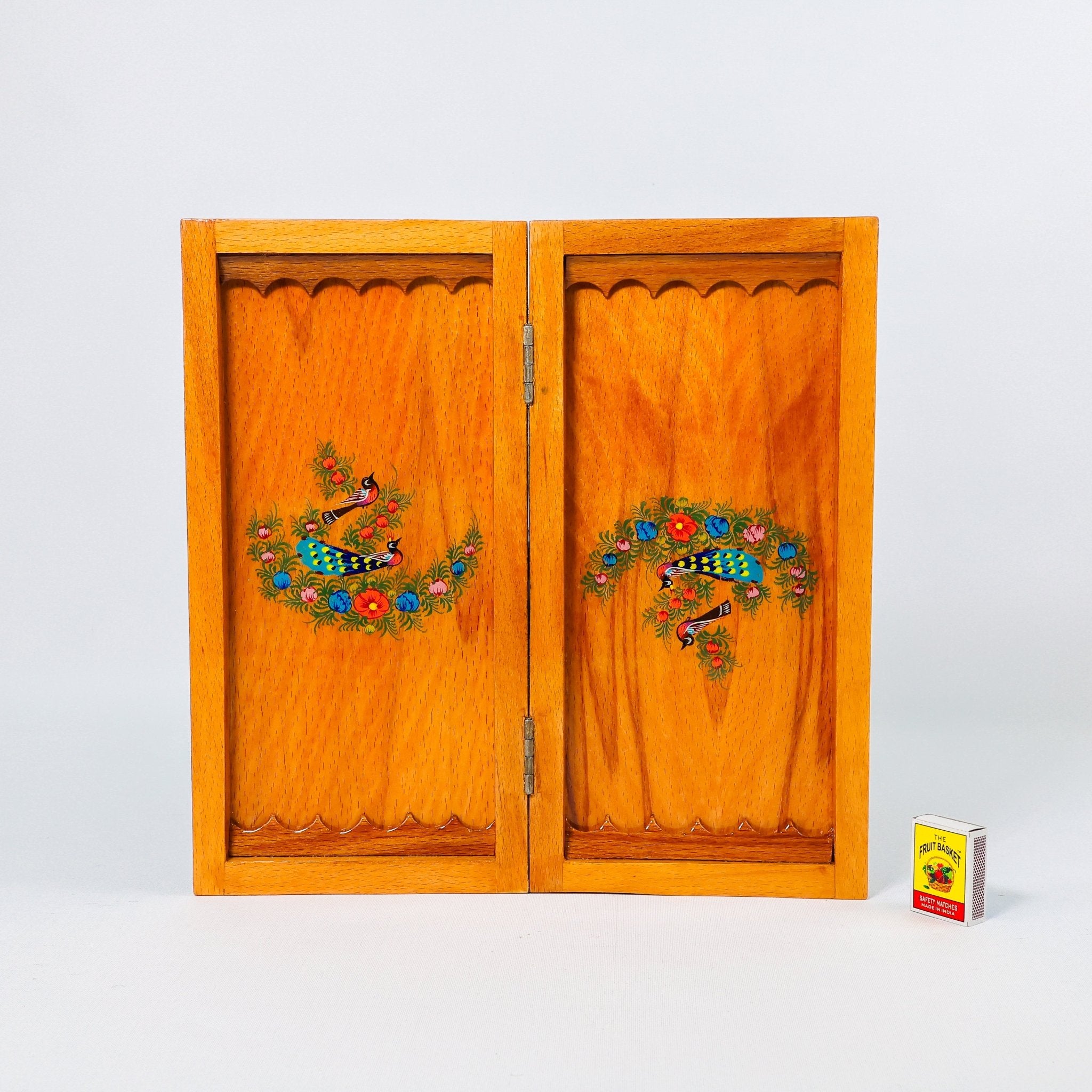 Chess Board - Size 35 - Beechwood Interio 8 - Meraas Gallery