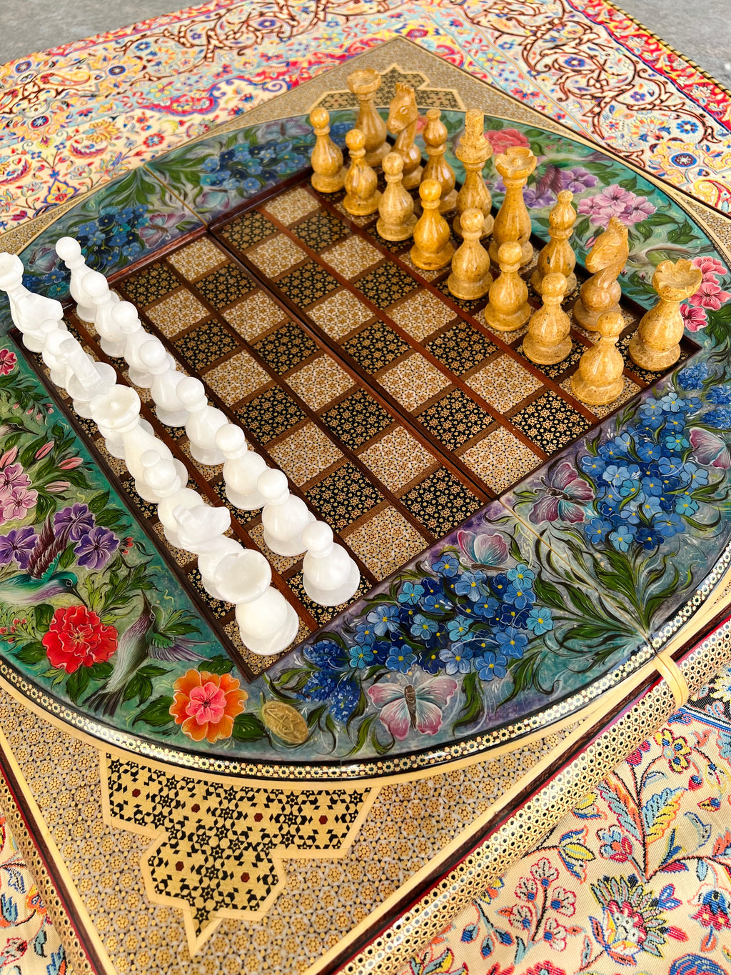 Chess Board - Size 50 - Painted Rounded Top