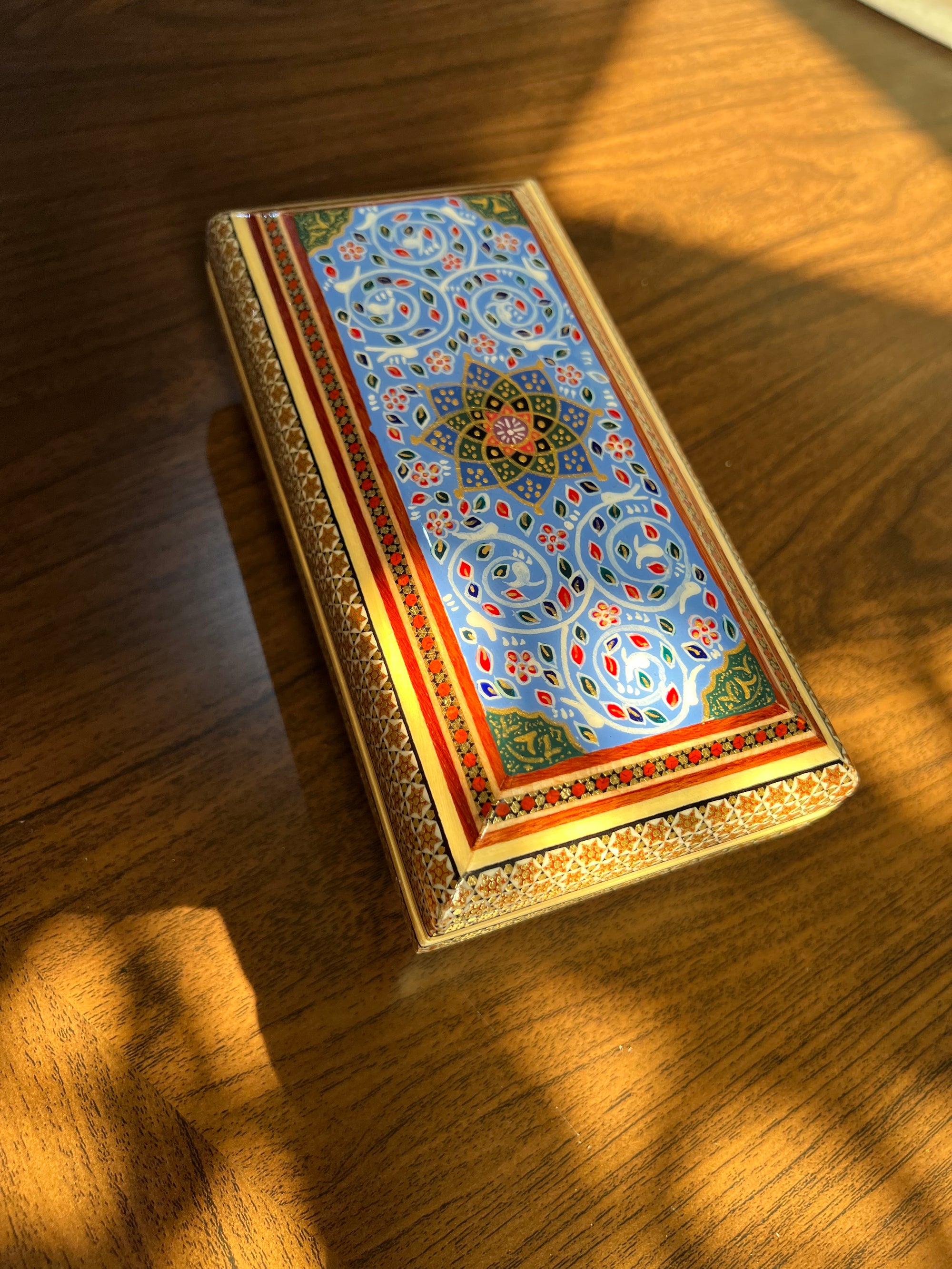 Box - Size 10x20 - Full Glass - Sun Pattern - Tazhib Lid - Round Top and Bottom