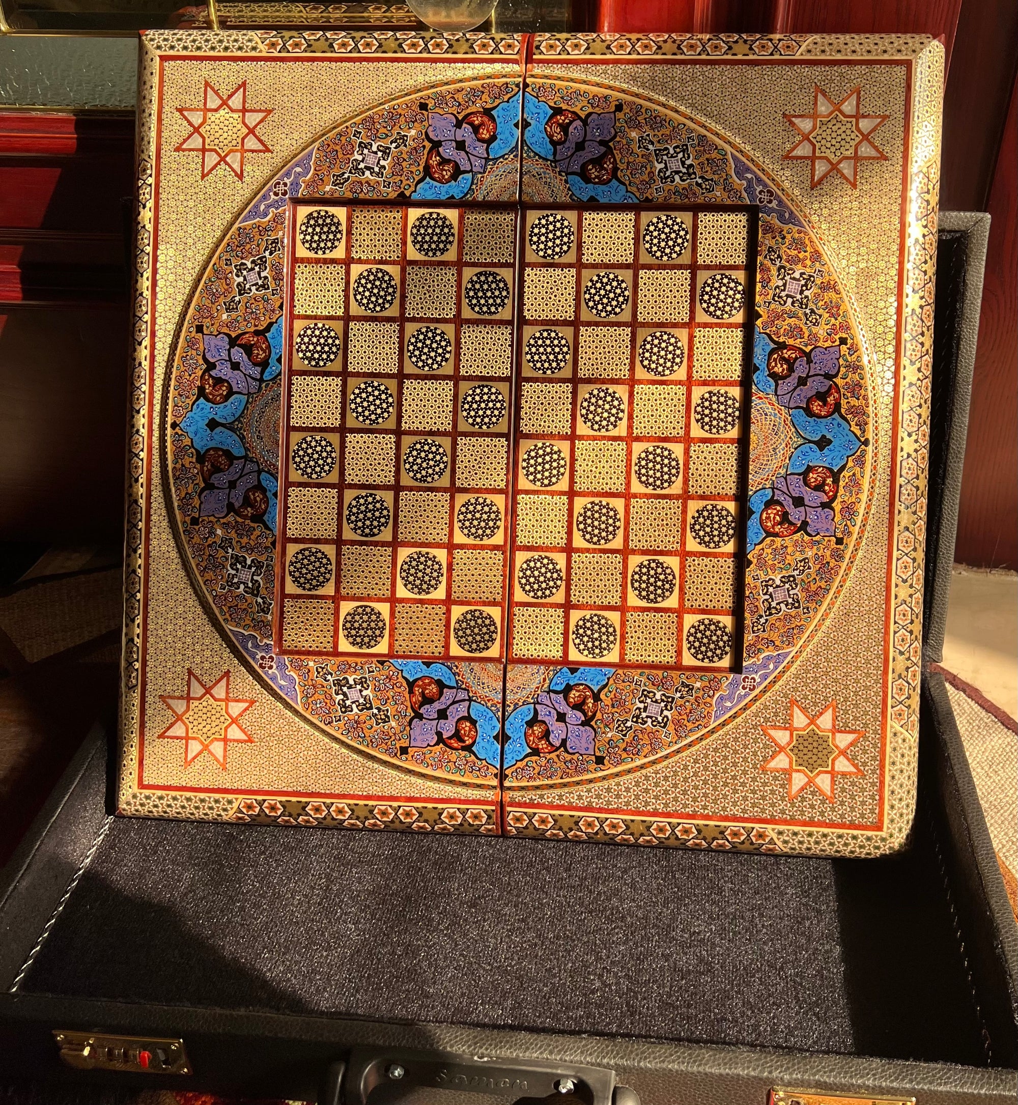 Backgammon & Chess Board - Size 50 - Round Top - Premium - Khatam with Mother-of-Pearl - Tazhib