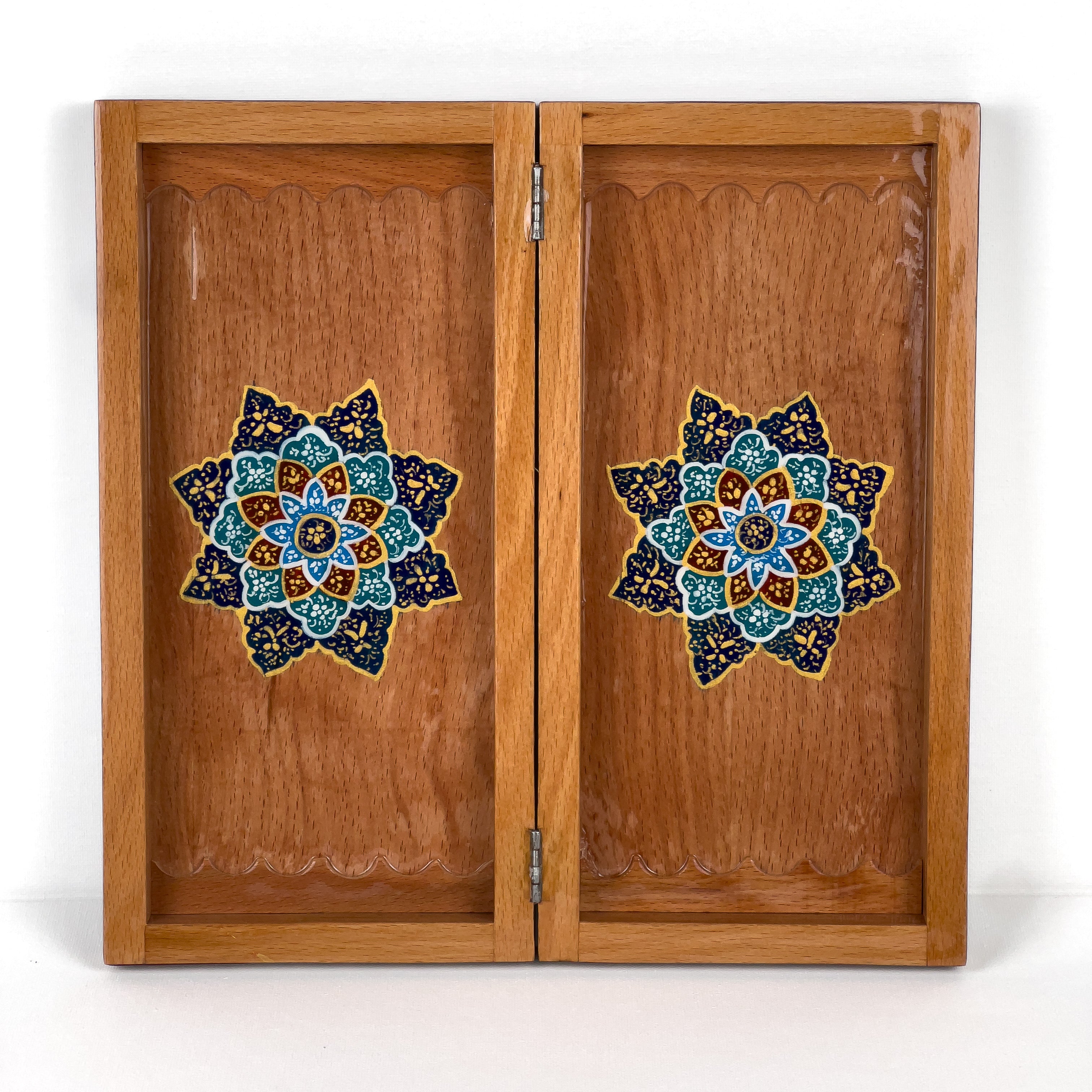 Chess Board - Size 30 - Beechwood Interior