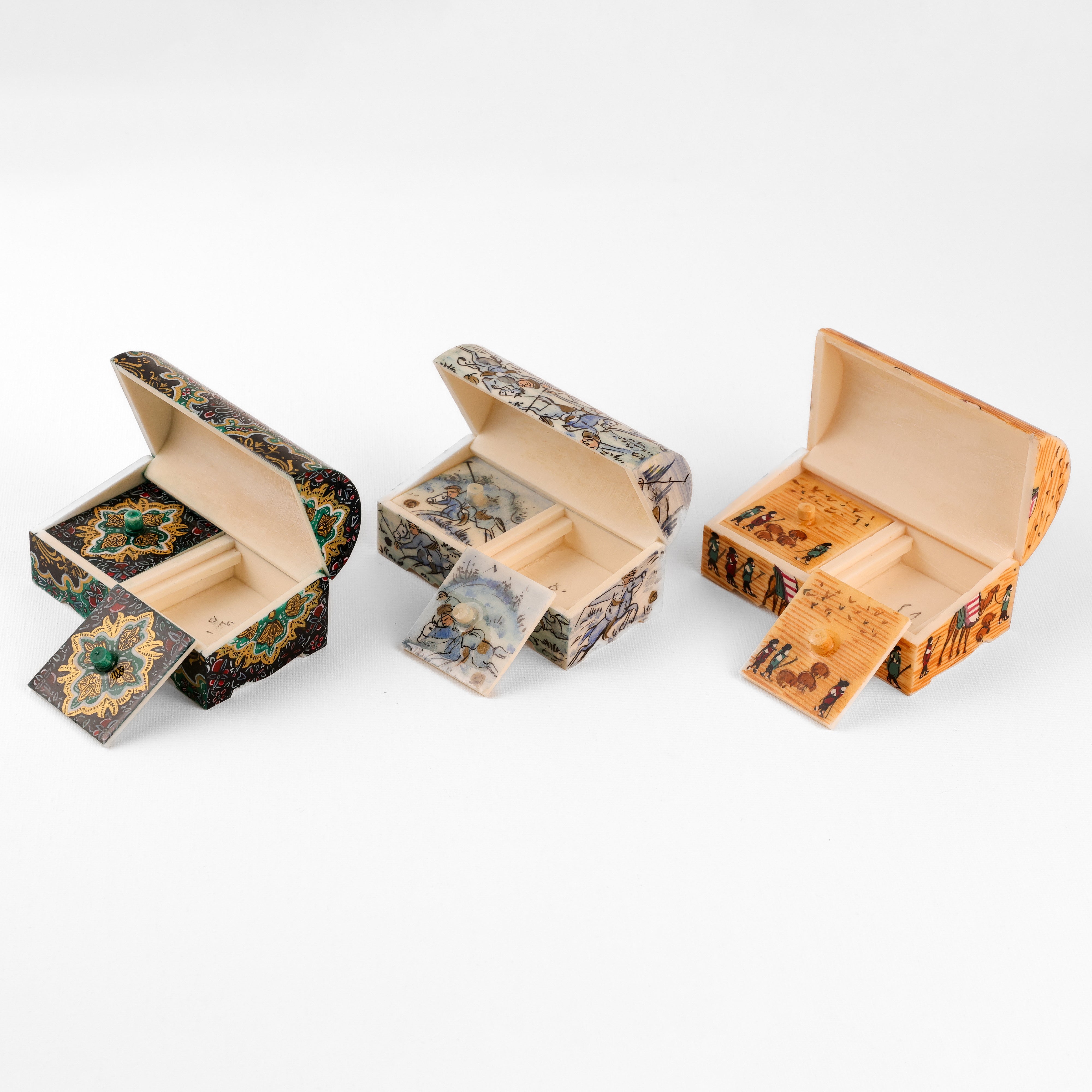 صندوق عظم الجمل - الحجم 9 سم