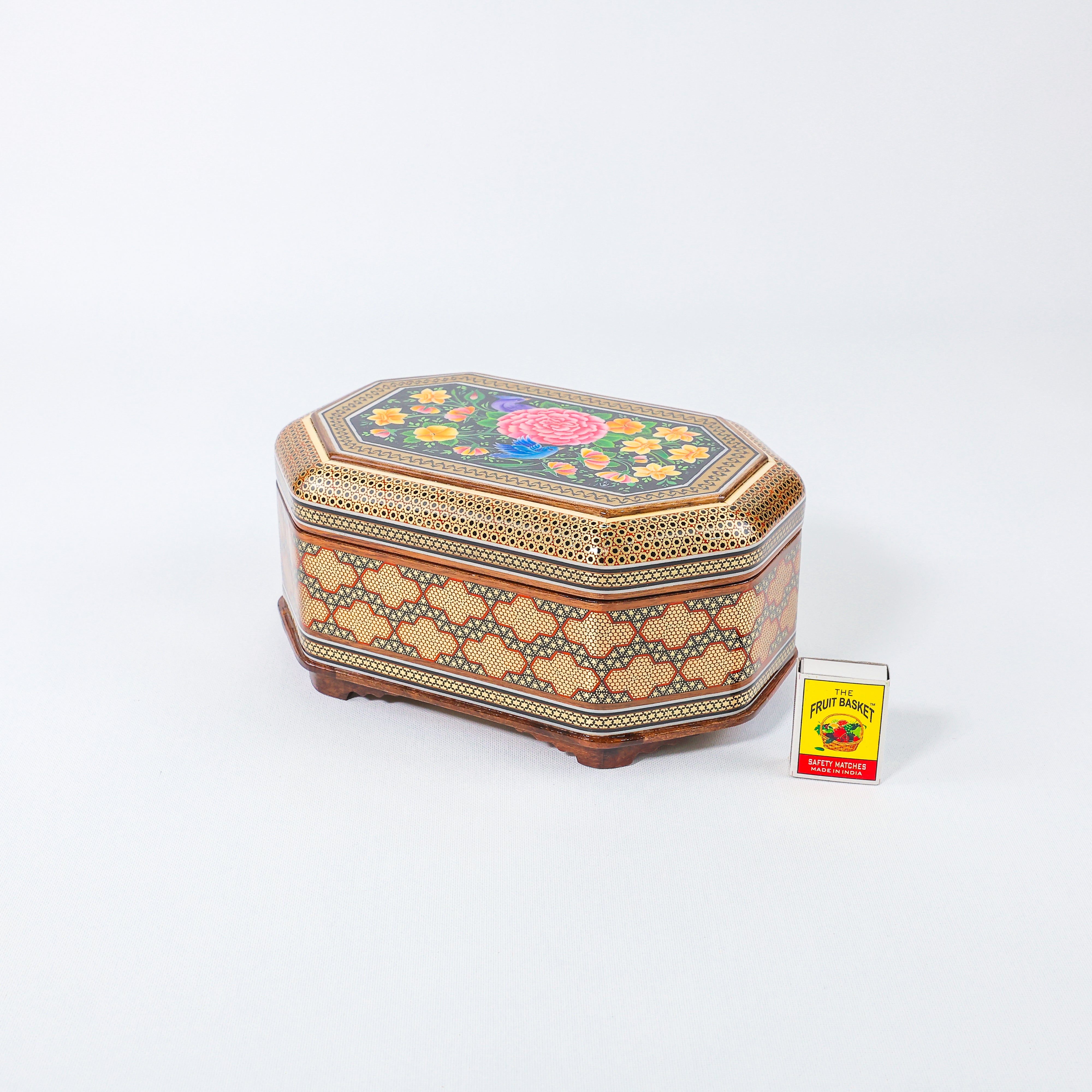 Octagonal Jewelry Box – Full Wire Khatam – Flower & Bird Painting – Size 16 × 24 cm