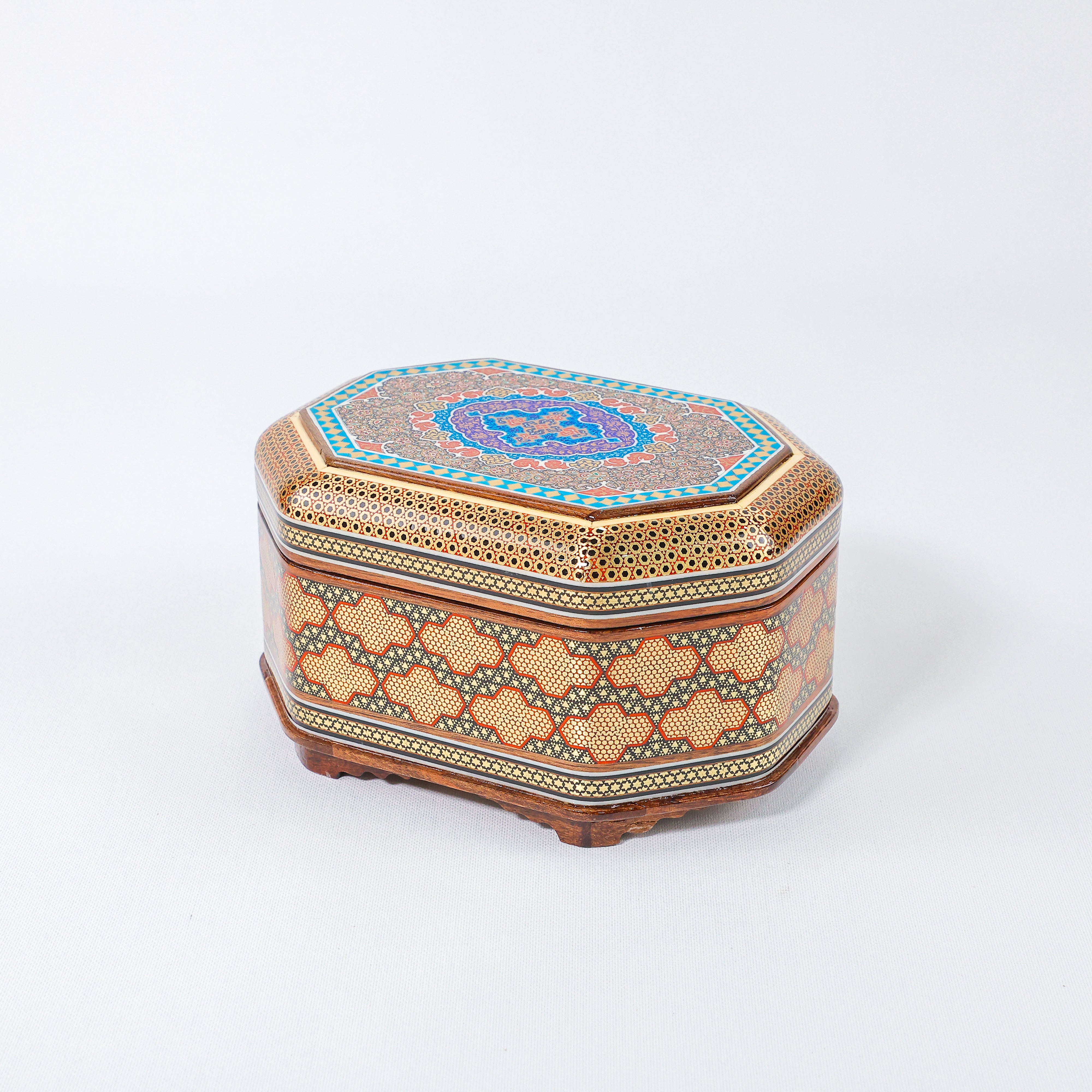 Octagonal Jewelry Box – Full Wire Khatam – Tazhib Painting – Size 20 × 15 cm
