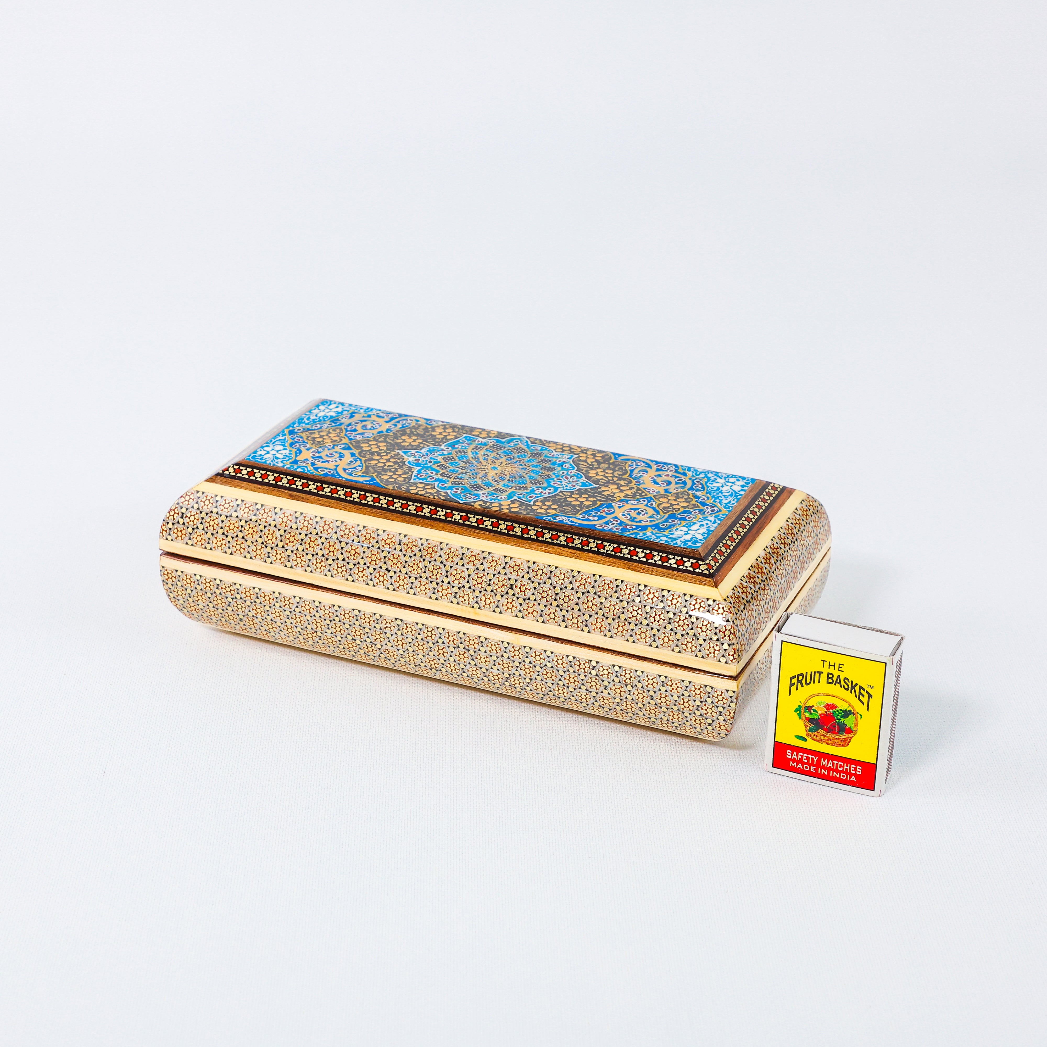 Glove Box – Premium Eslimi Design – Size 22 × 11 cm