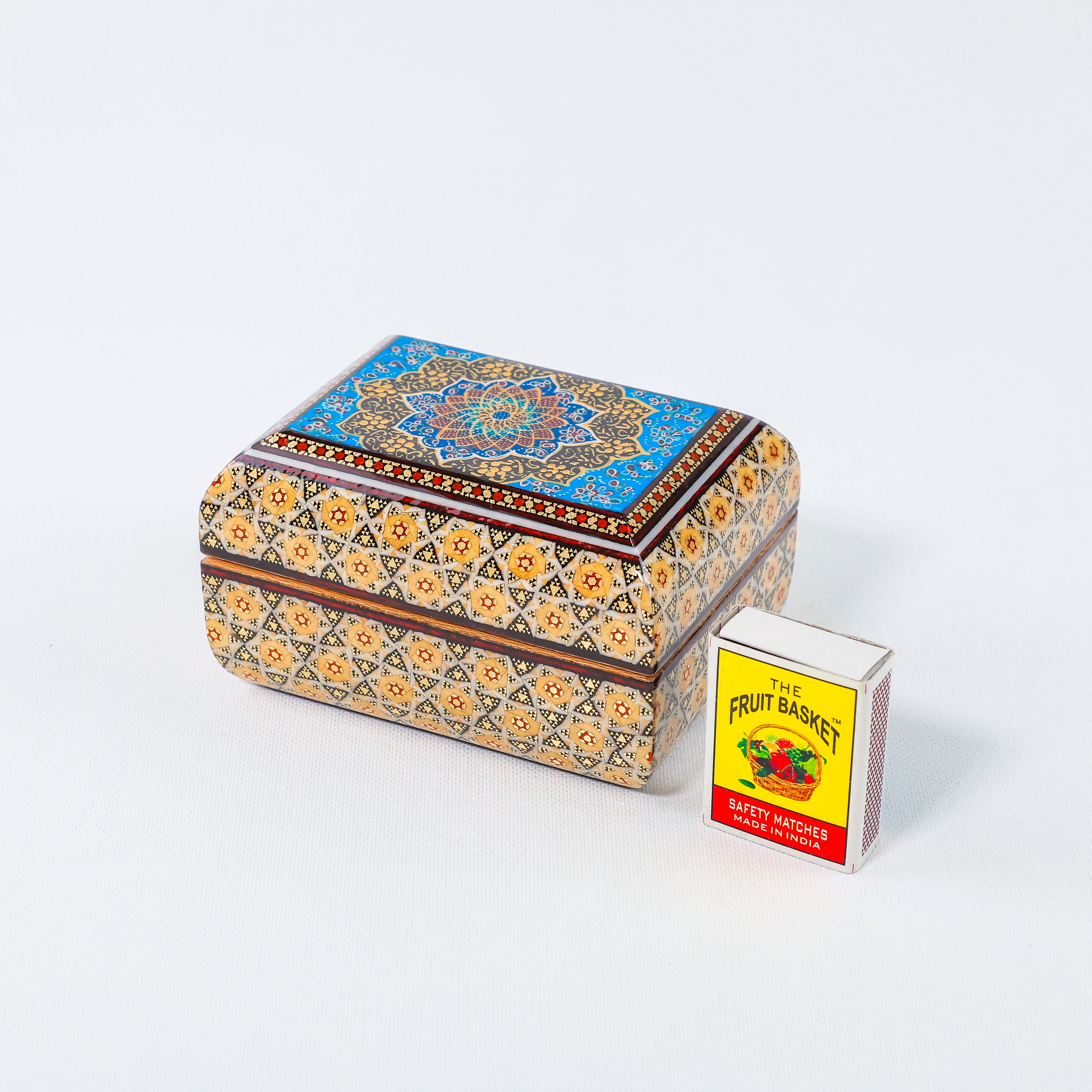 Jewelry Box – Rounded Top & Bottom – Premium – Hand-Painted Tazhib – Size 8 × 11 cm