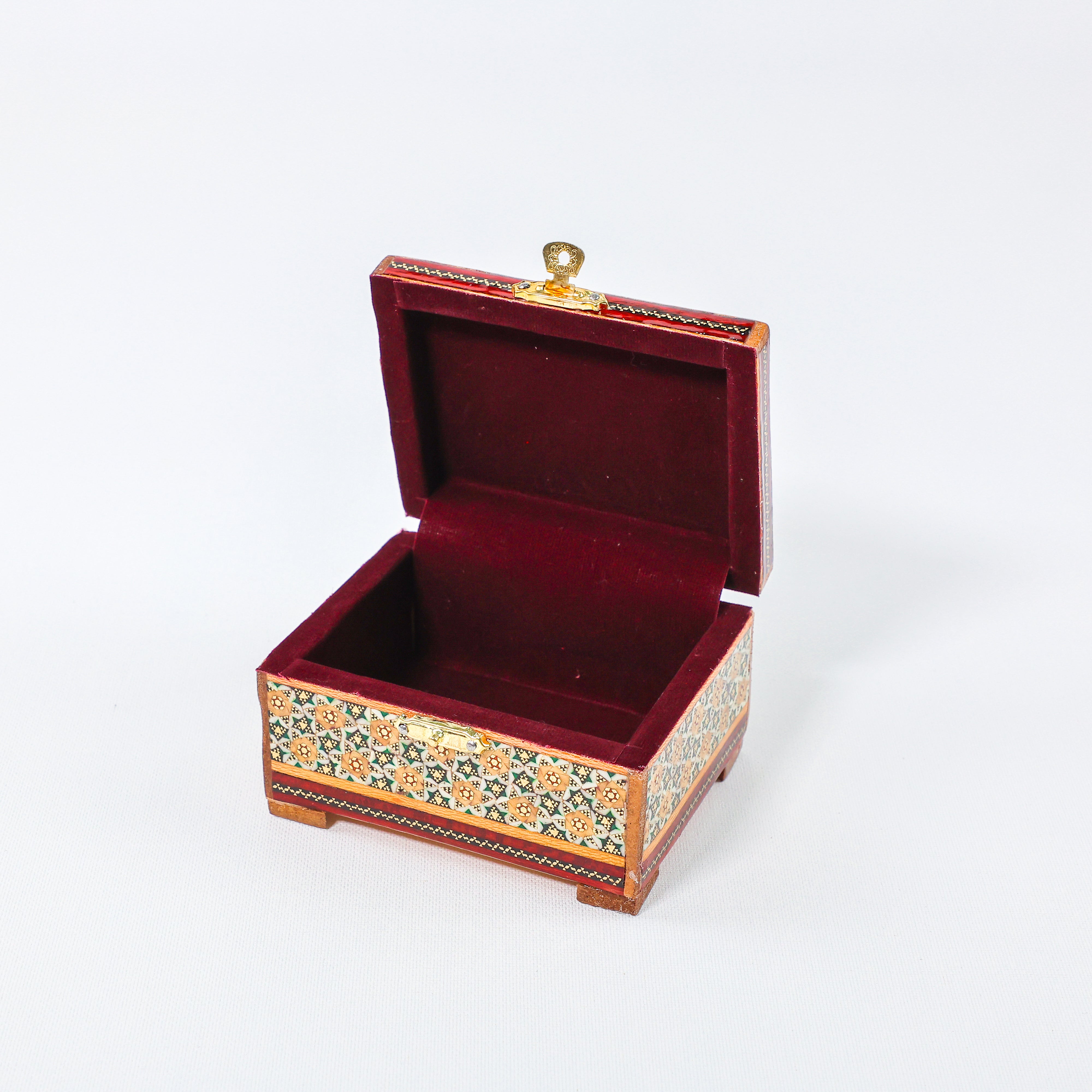 Hinged Jewelry Box – Flower & Bird Painting – Velvet Interior – Size 8 × 11 cm