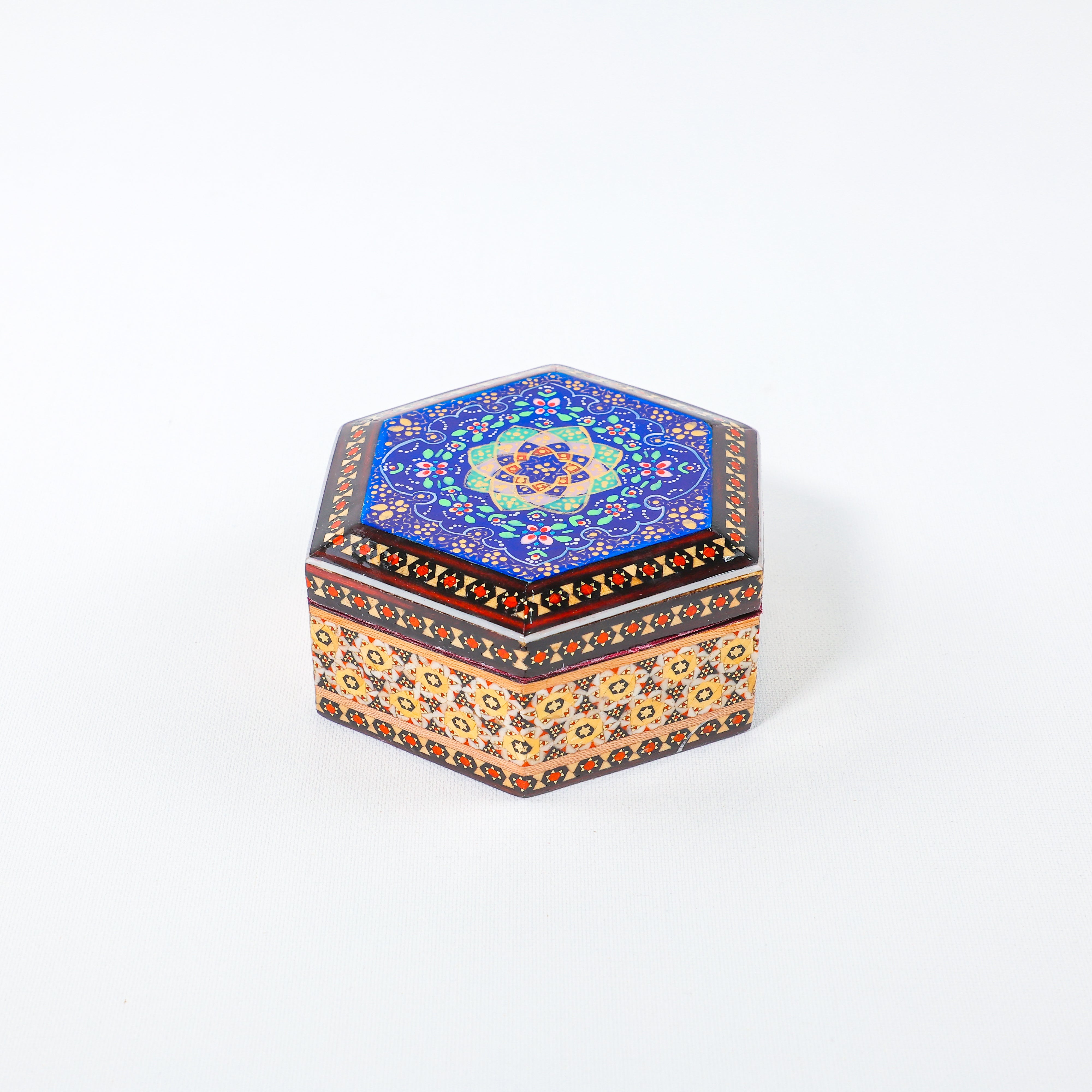 Hexagonal Box – Velvet Interior – Tazhib Painting – Size 11 × 11 cm