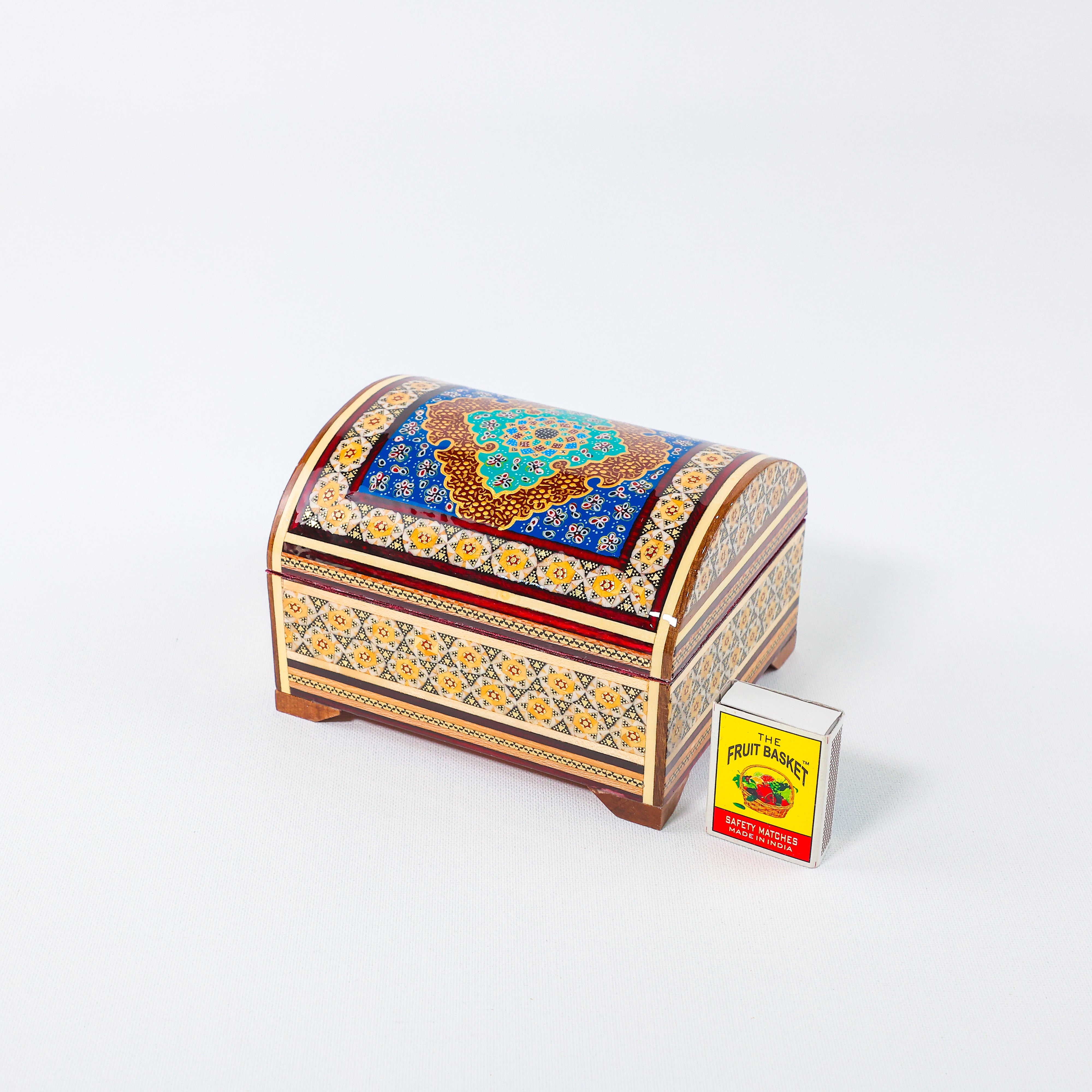 Khatam Chest – Full Khatam – Khatam Interior – Hand-Painted Tazhib – Size 10 × 14 cm