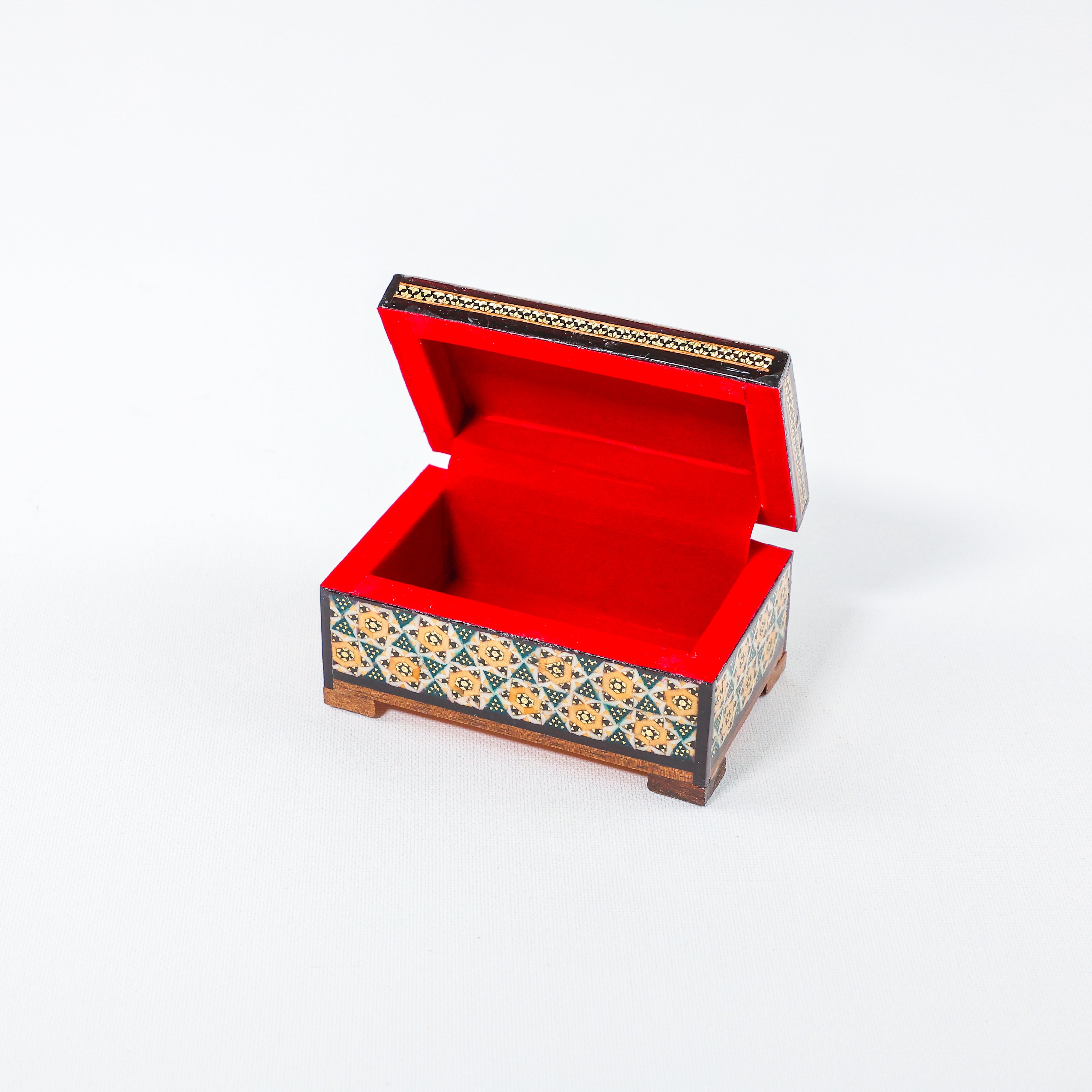 Coin Box – Walnut Wood Base – Floral Design – Khatam – Size 6 × 10 cm