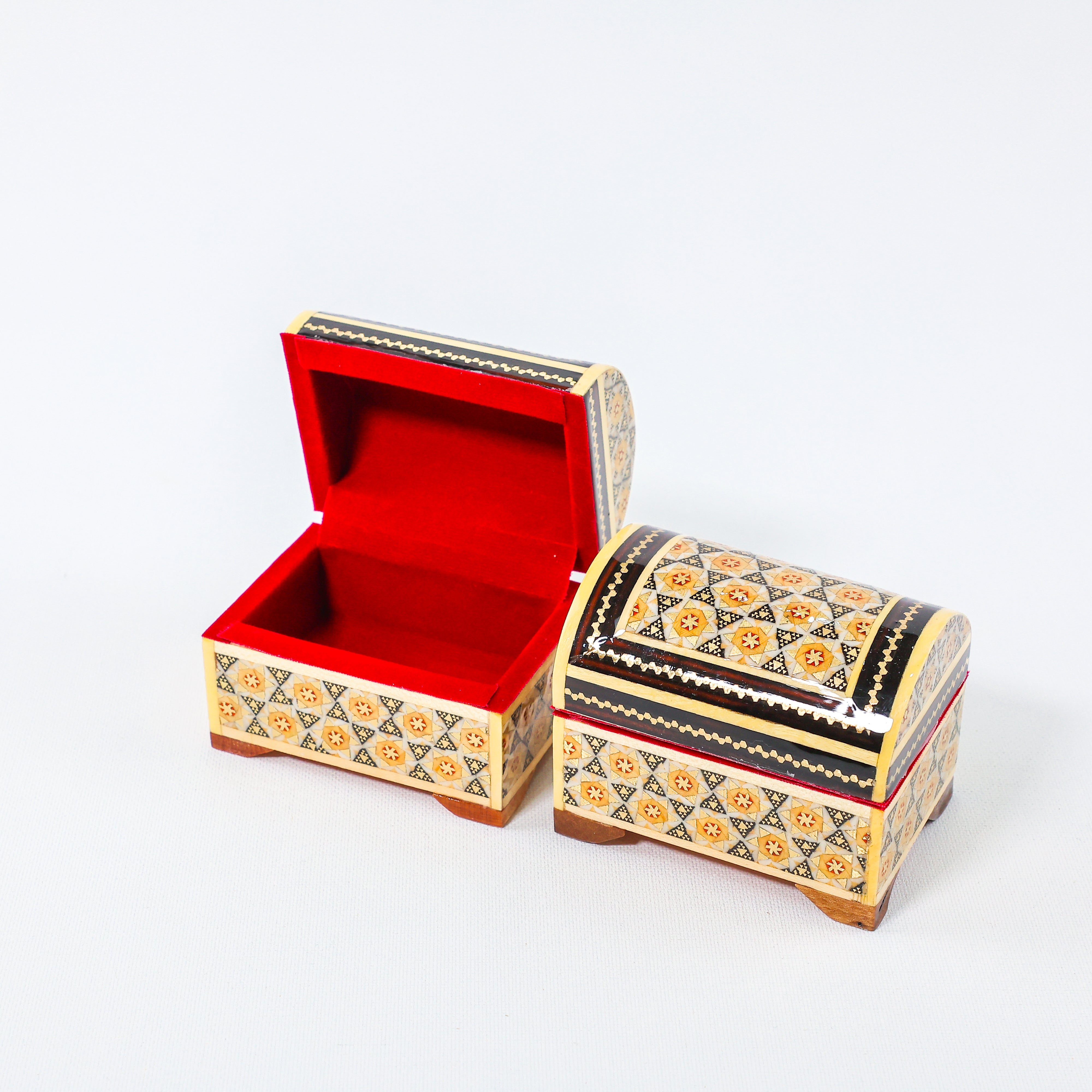 Seeded Box – Standard – Velvet Interior – Khatam Design – Size 8 × 6 cm