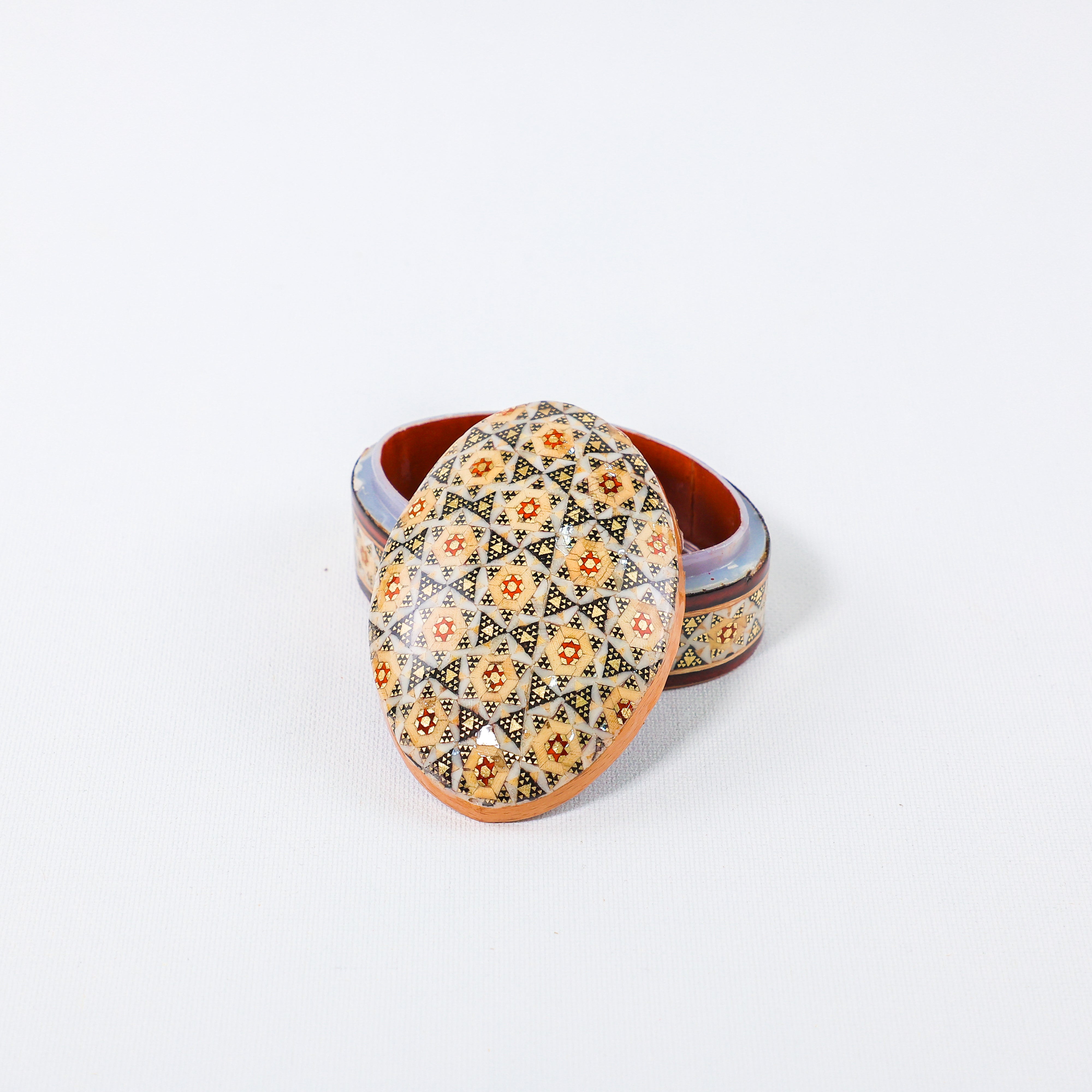 Coin Box – Oval Shape – Full Khatam – Size 8 × 5 cm