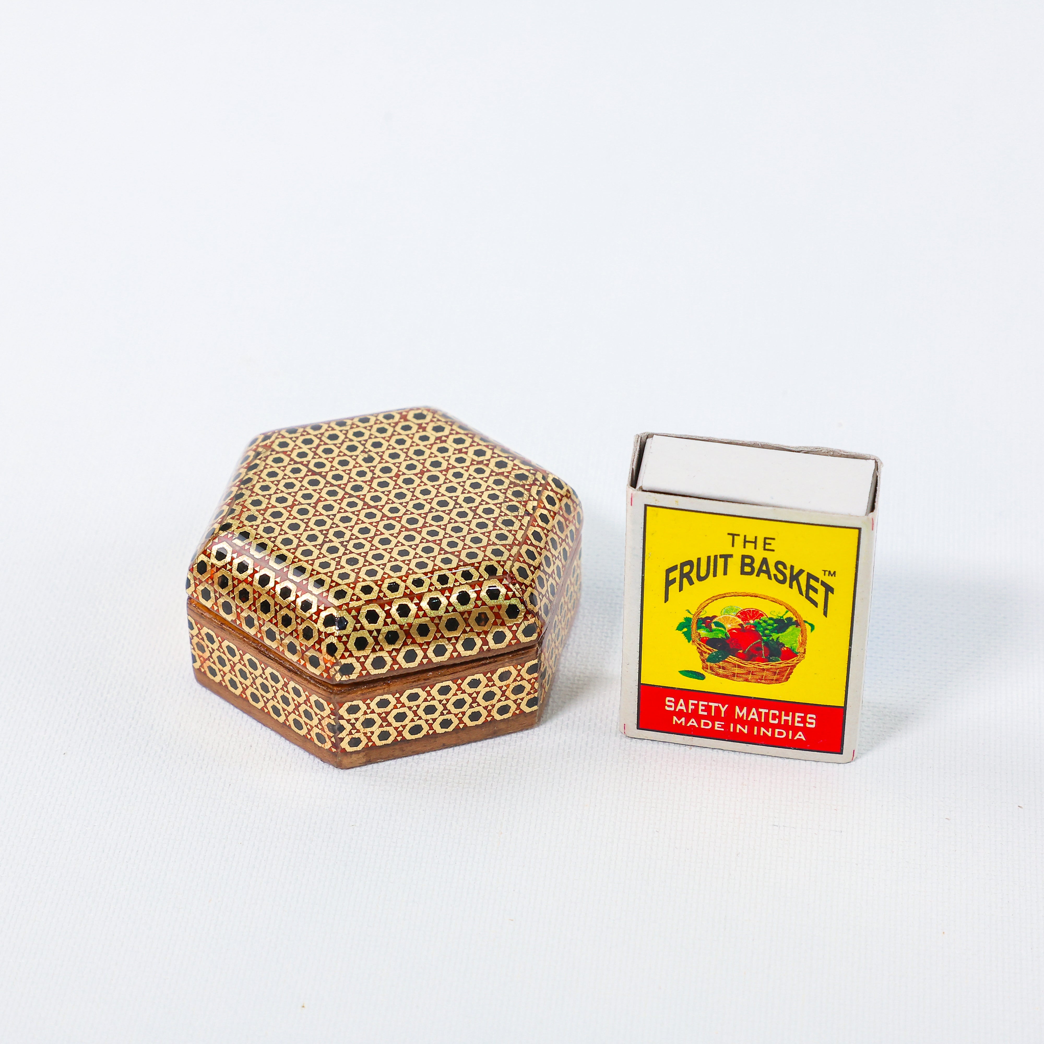 Octagonal Coin Box – Bone Khatam – Beechwood Interior