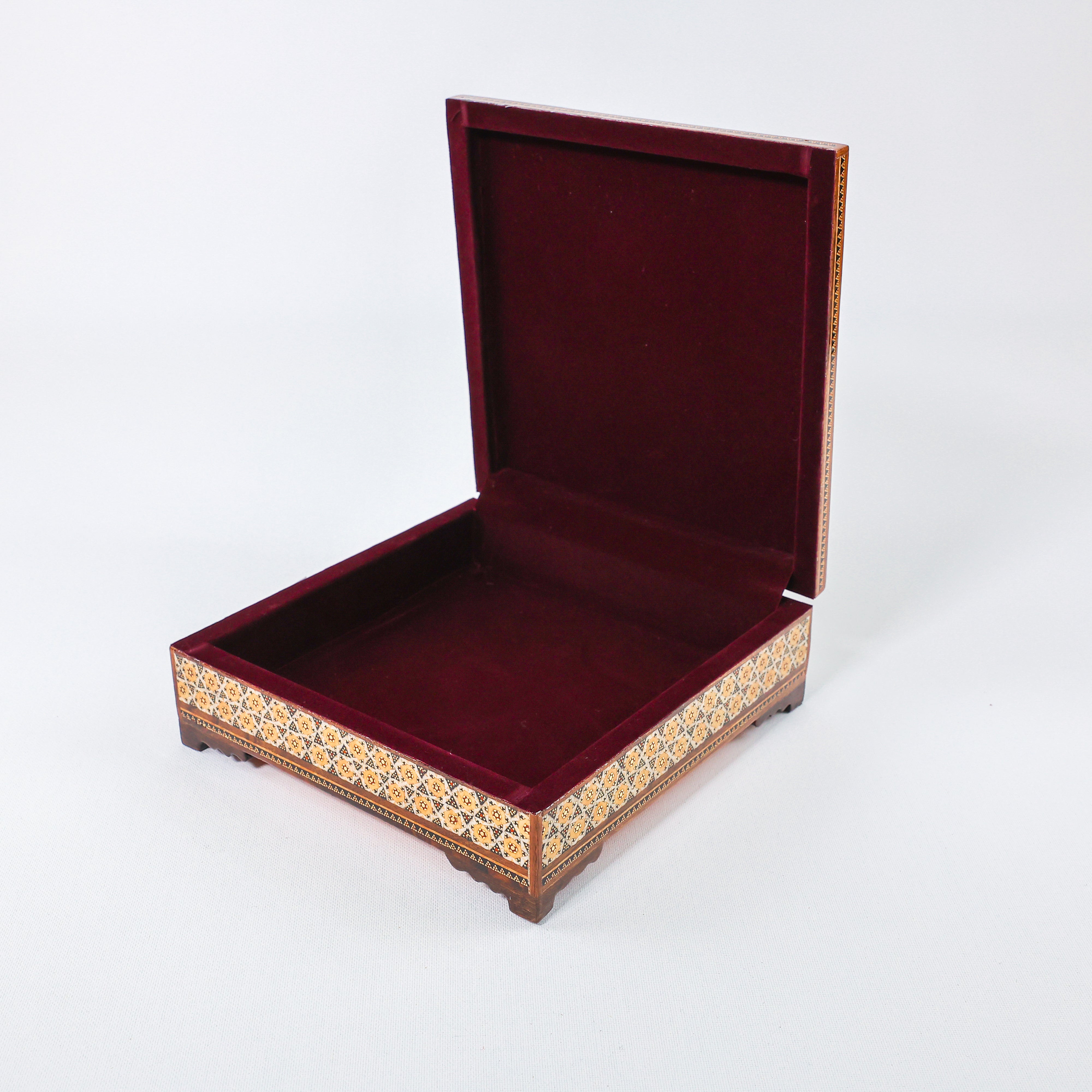 Khatam Box – Velvet Interior – “La Ilaha Illallah” Design – Size 20 × 20 cm