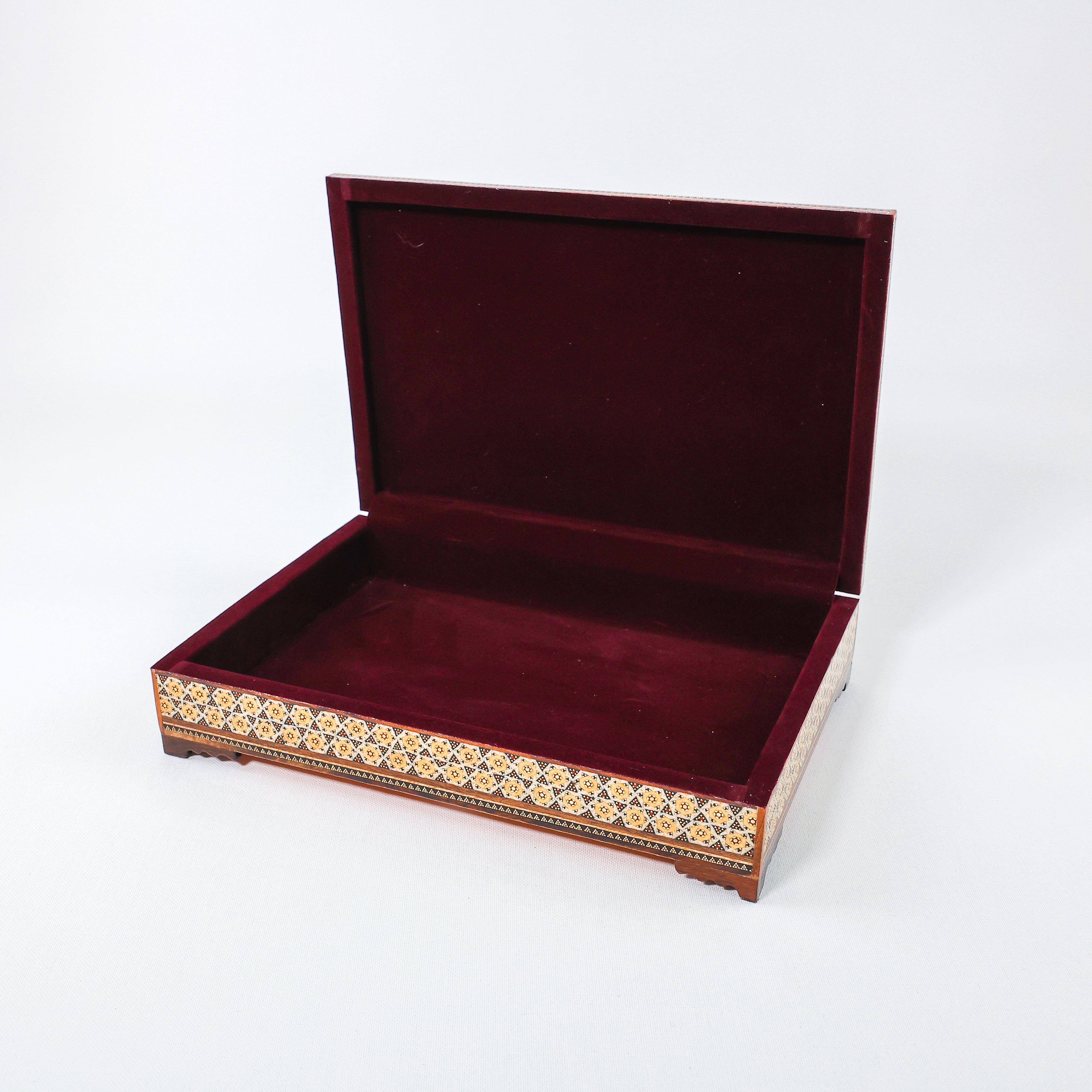 Khatam Box – Velvet Interior – Saudi State Emblem – Size 20 × 30 cm