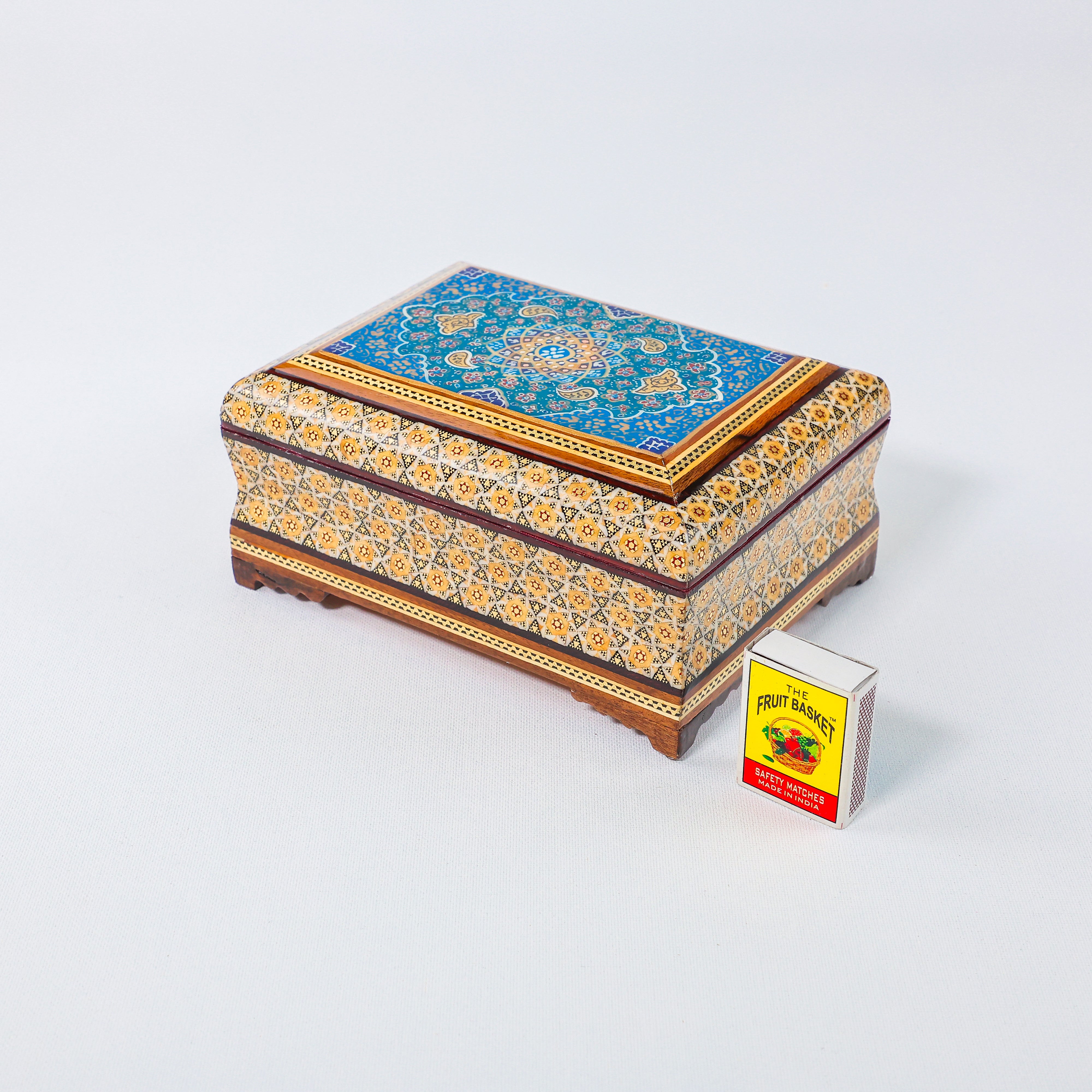 Jewelry Box – Full Khatam – Velvet Interior – Tazhib Painting – Size 13 × 18 cm