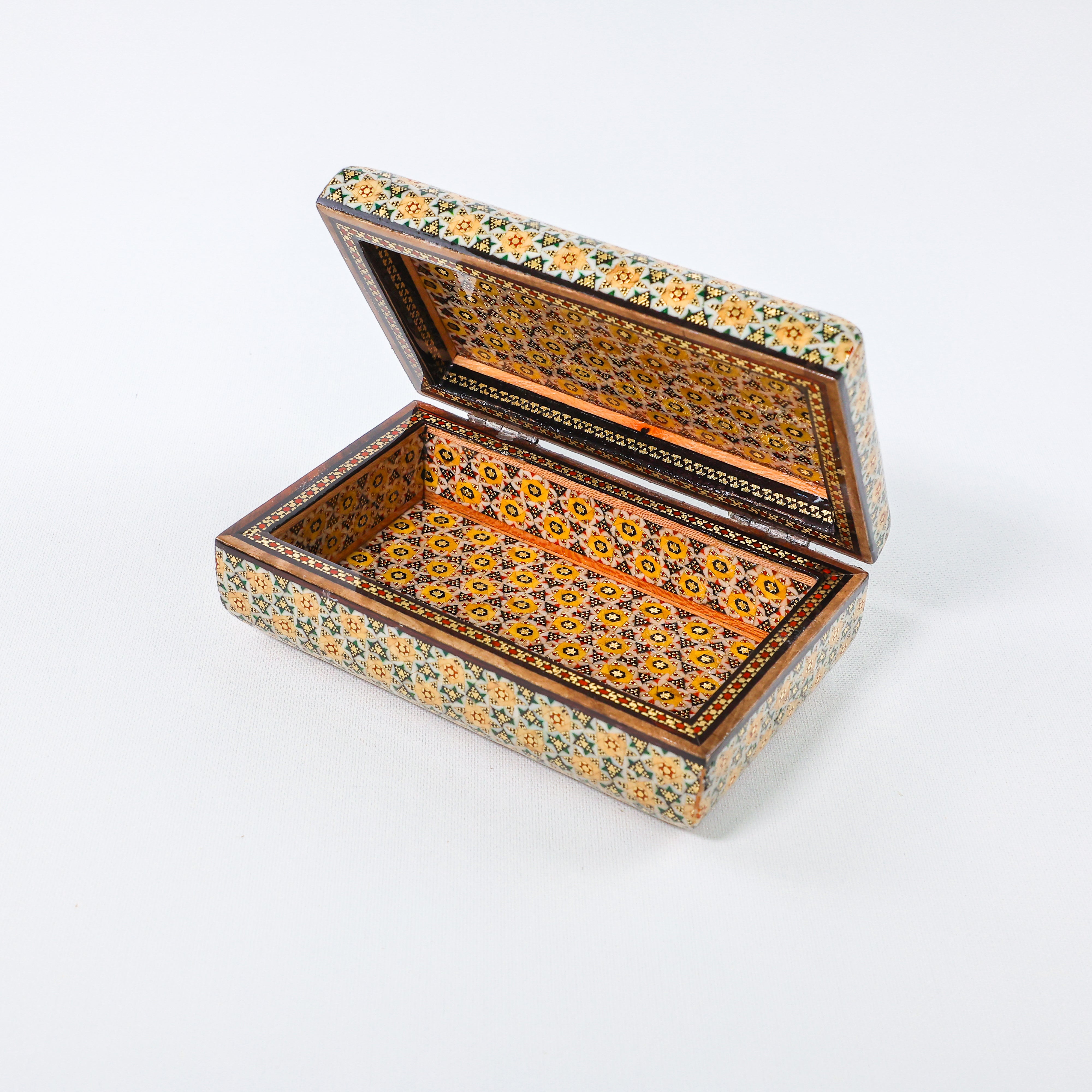 Rounded Top & Bottom Box – Butterfly Opening – Khatam Interior – Size 10 × 16 cm