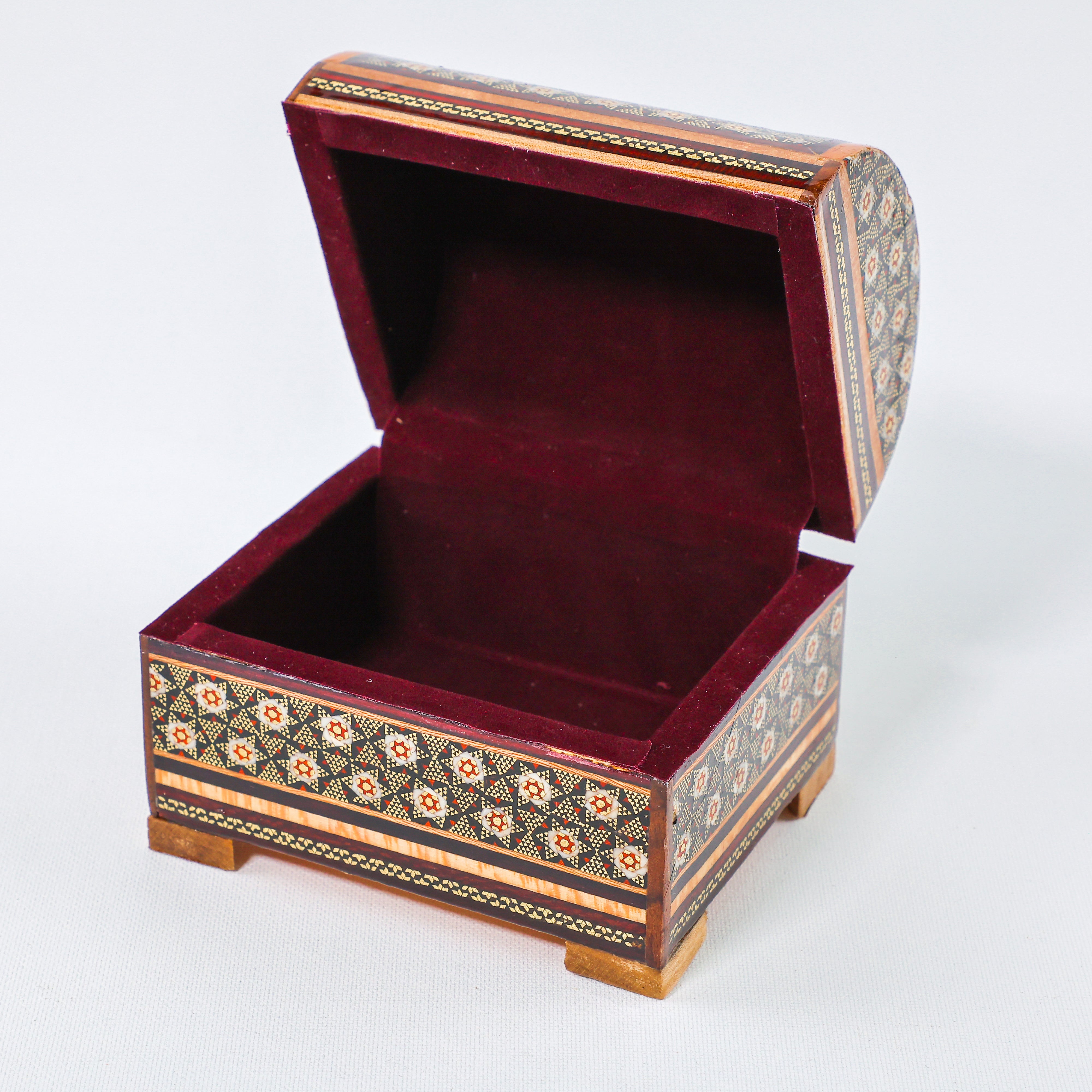 Chest Series Box – Velvet Interior – Size 12 × 10 cm