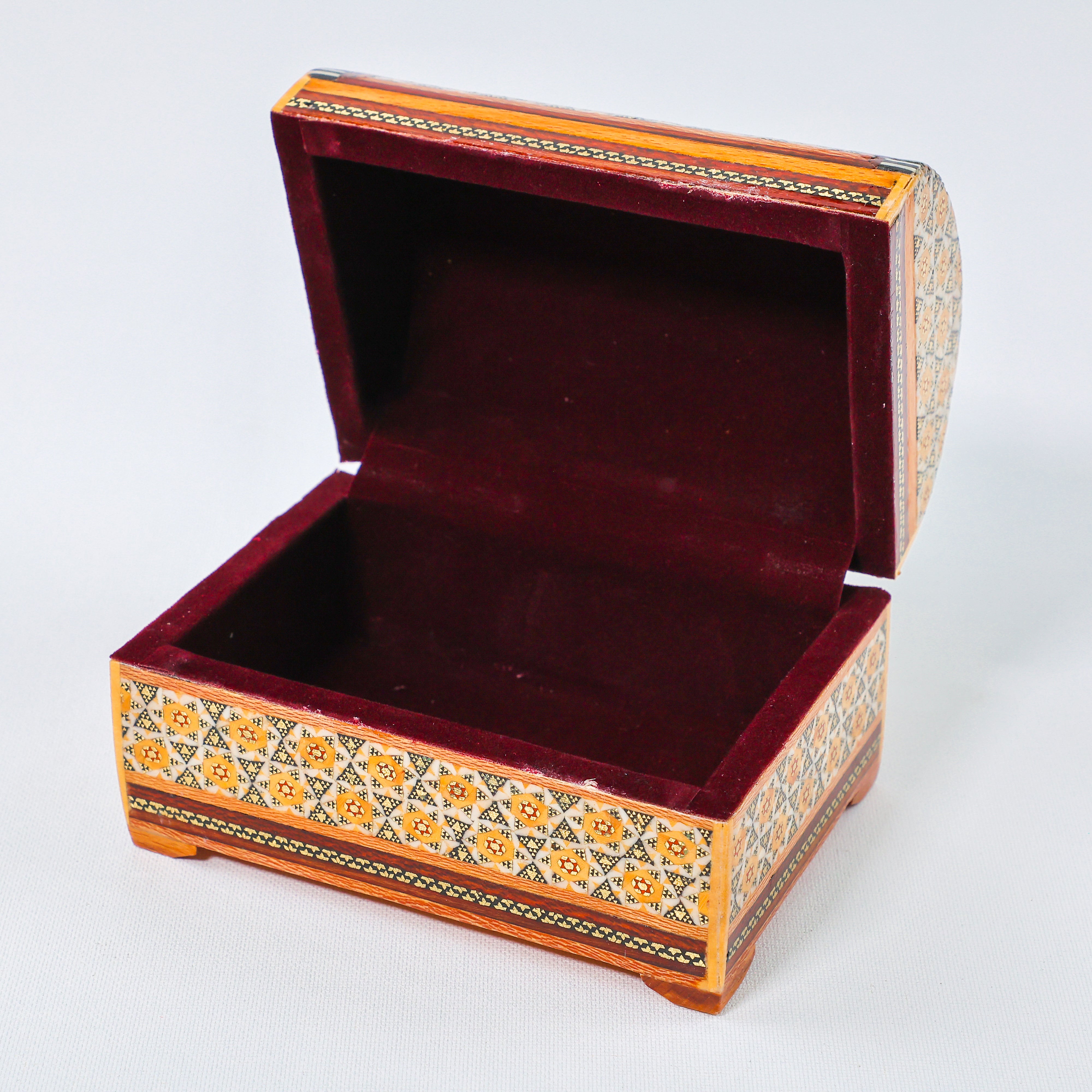 Khatam Chest – Flower & Bird Painting – Velvet Interior – Size 10 × 16 cm