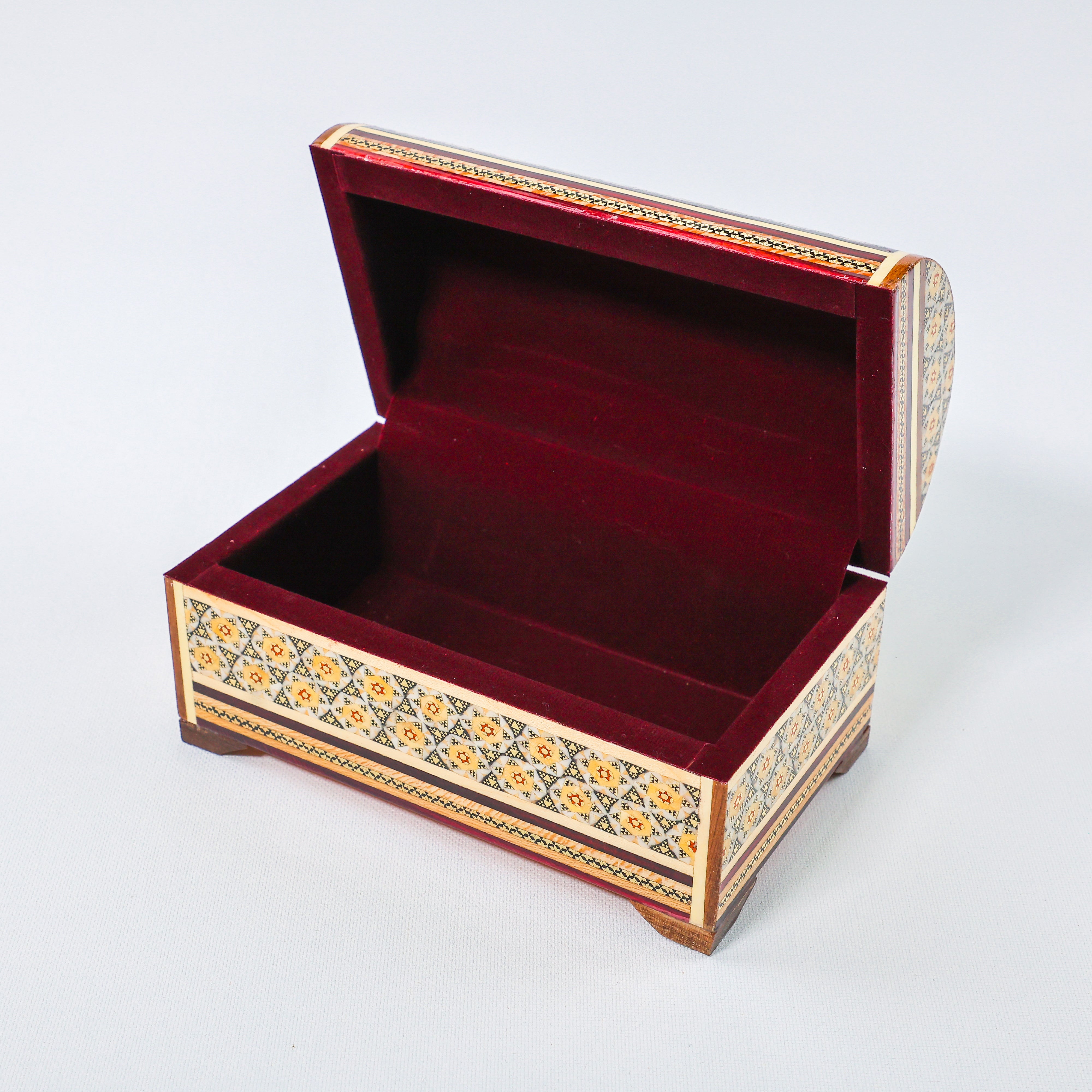 Khatam Chest – Tazhib Painting – Velvet Interior – Size 10 × 16 cm