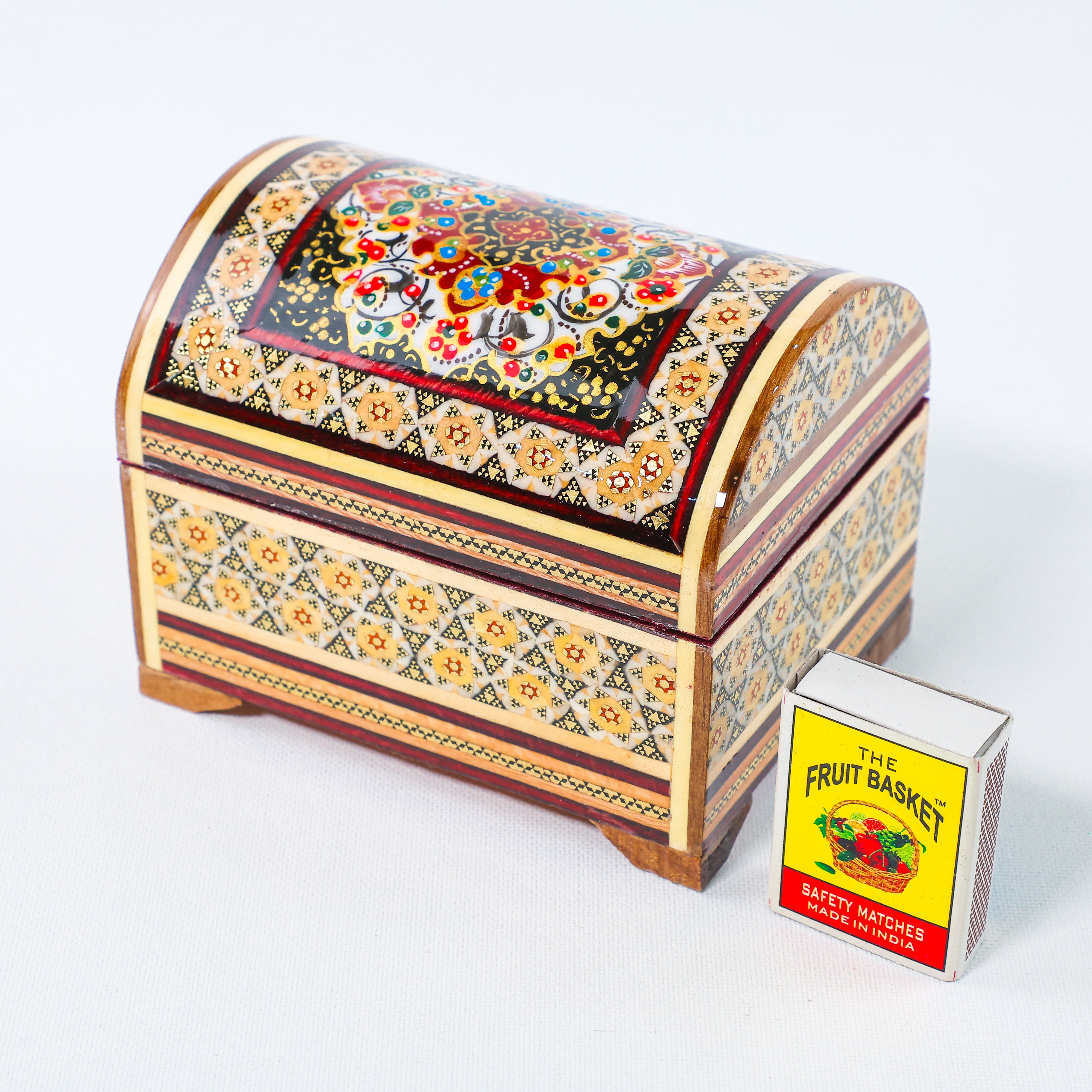 Khatam Chest – Tazhib Painting – Velvet Interior – Size 10 × 12 cm