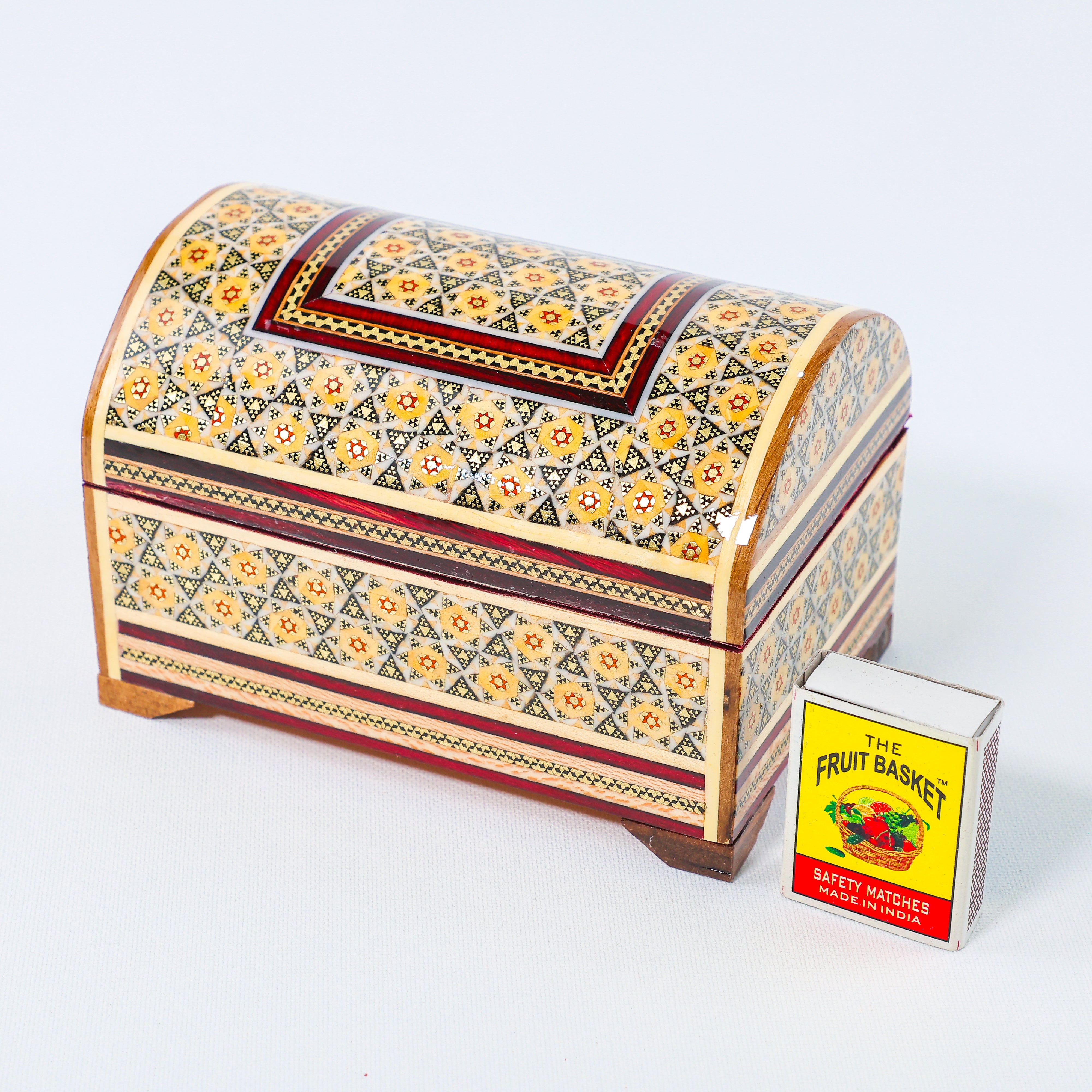 Khatam Chest – Khatam Design – Velvet Interior – Size 10 × 14 cm