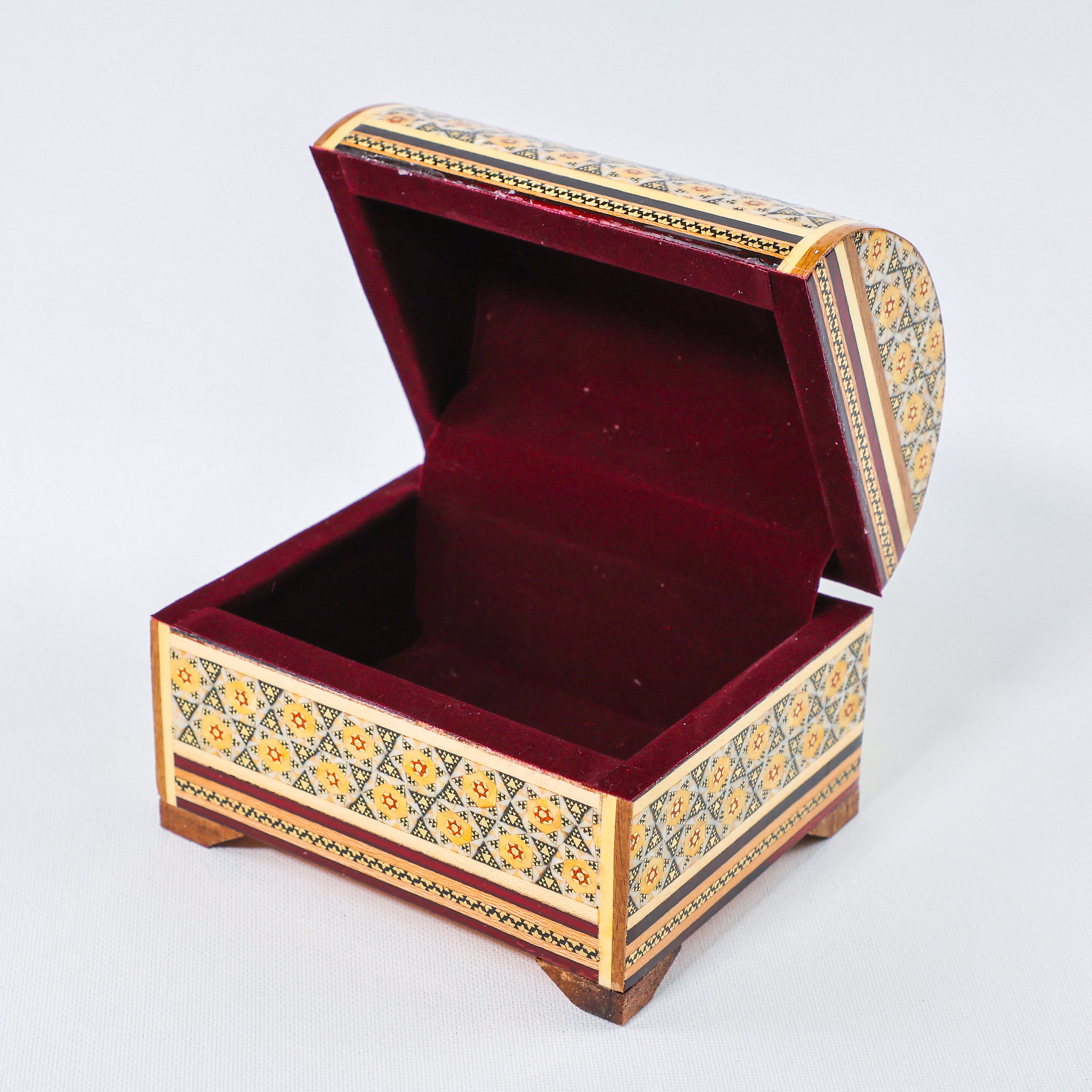 Khatam Chest – Khatam Design – Velvet Interior – Size 10 × 12 cm