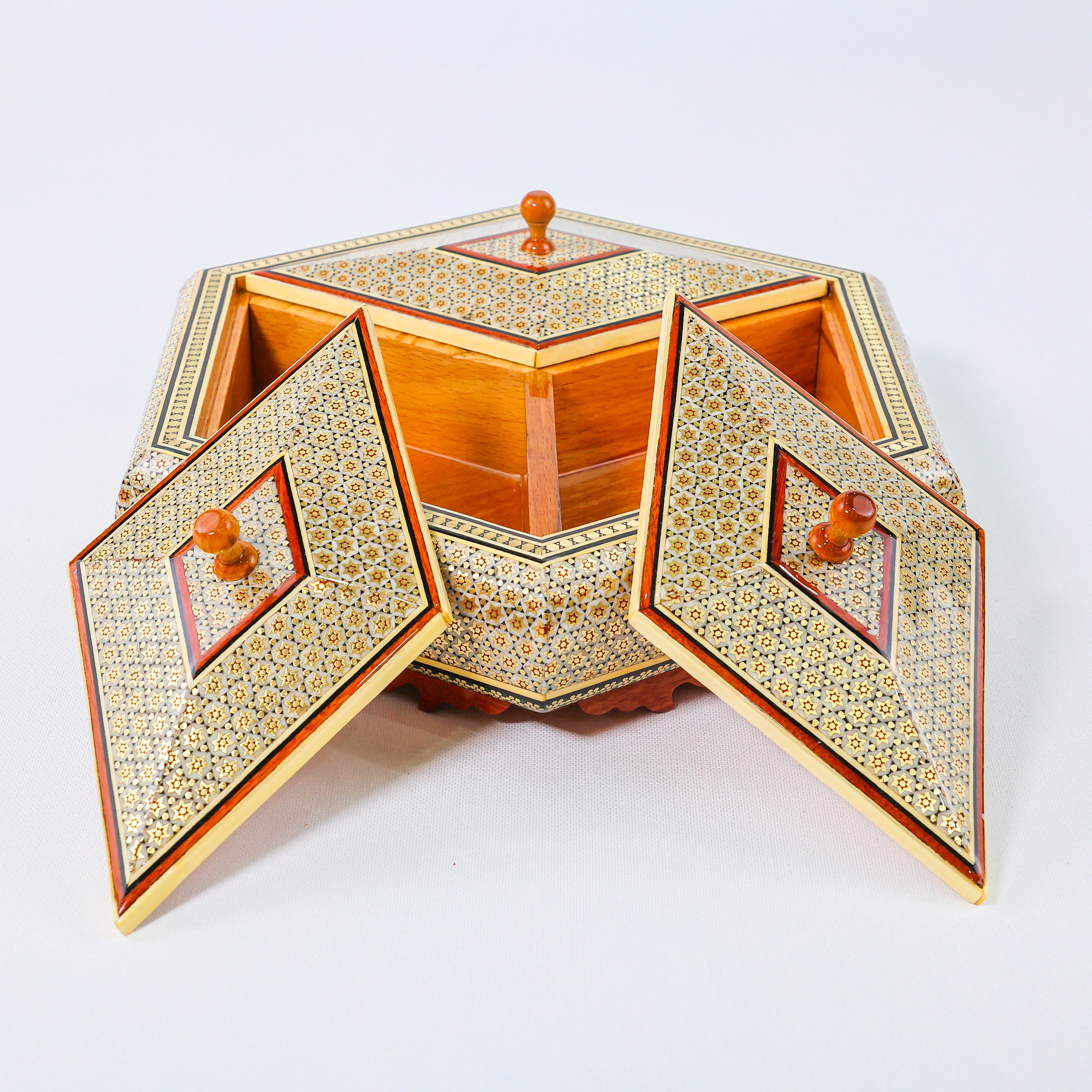 Chocolate Box – Three-Section Medium – Khatam Design