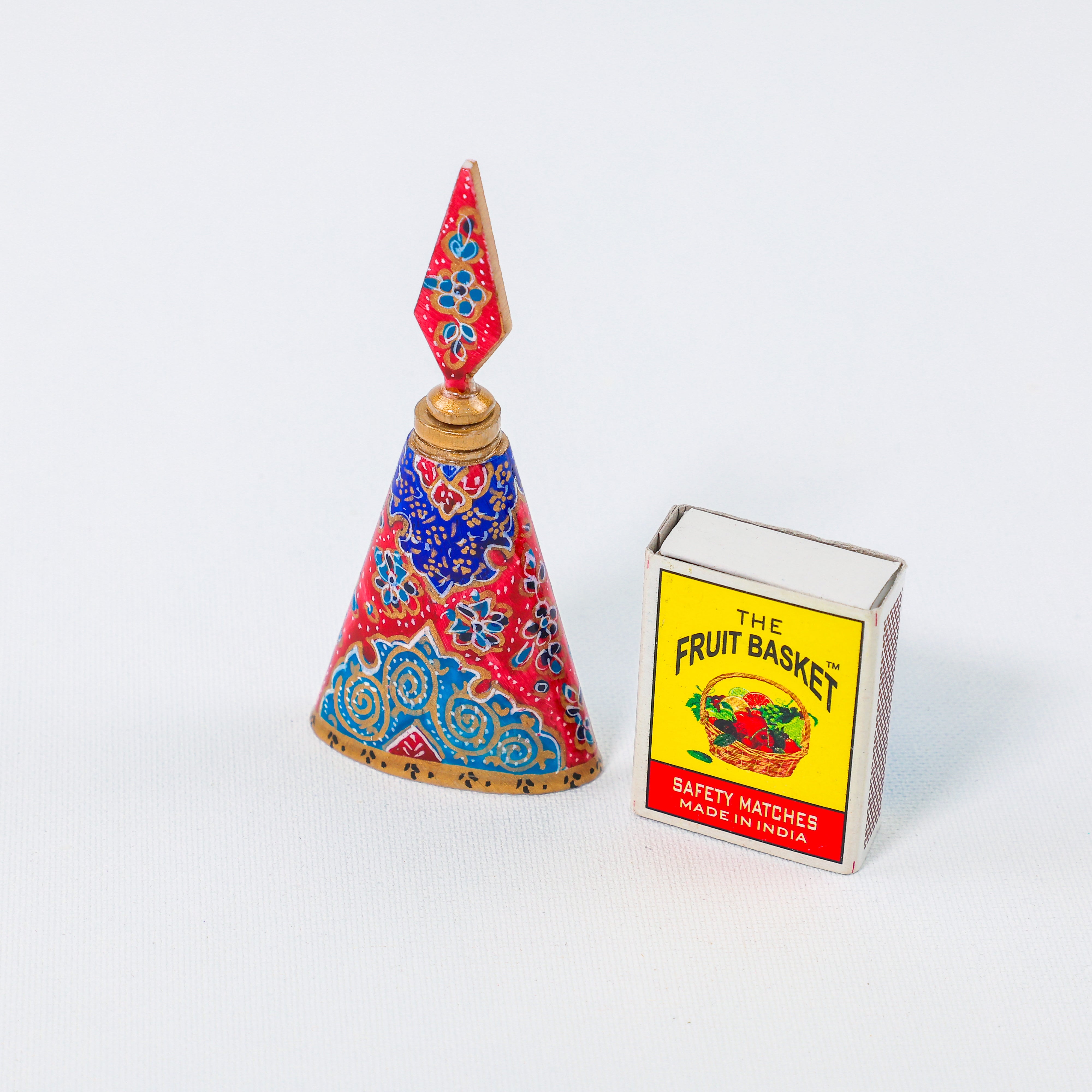 Surma Container – Premium Camel Bone