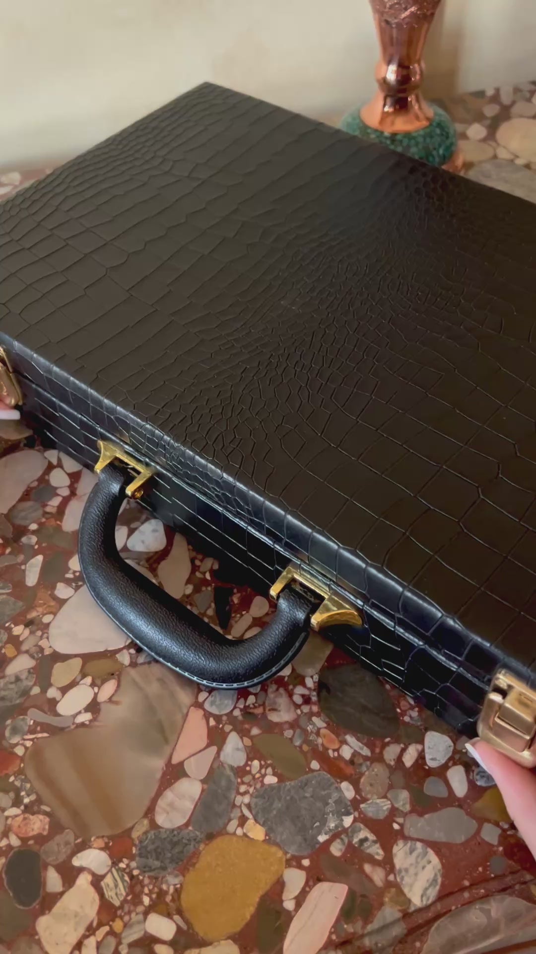 Load video: رقعة شطرنج - مقاس 40 - تصميم تذبيب وزهور